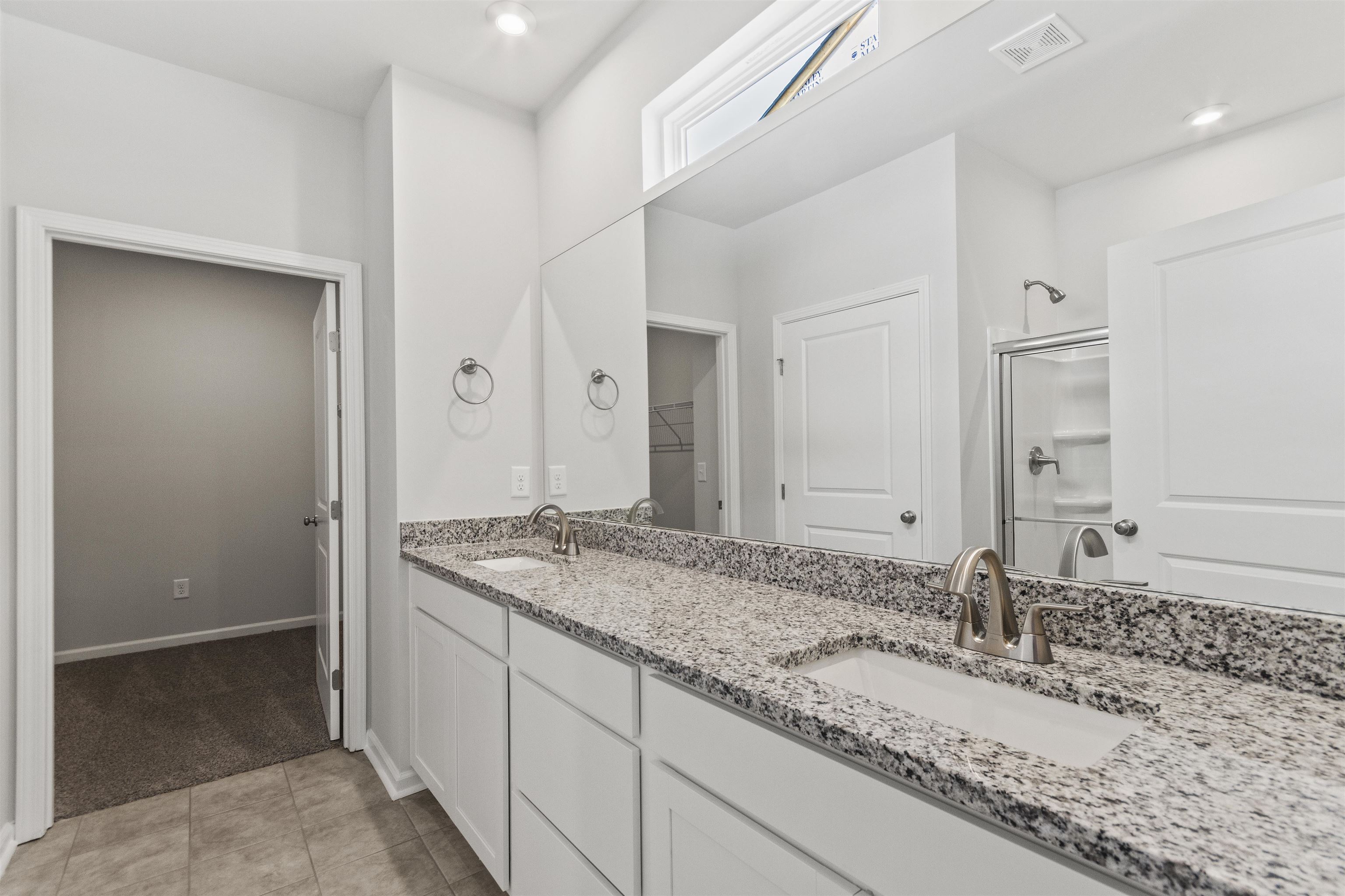 2060 Halton Oaks Drive Property Photo 15