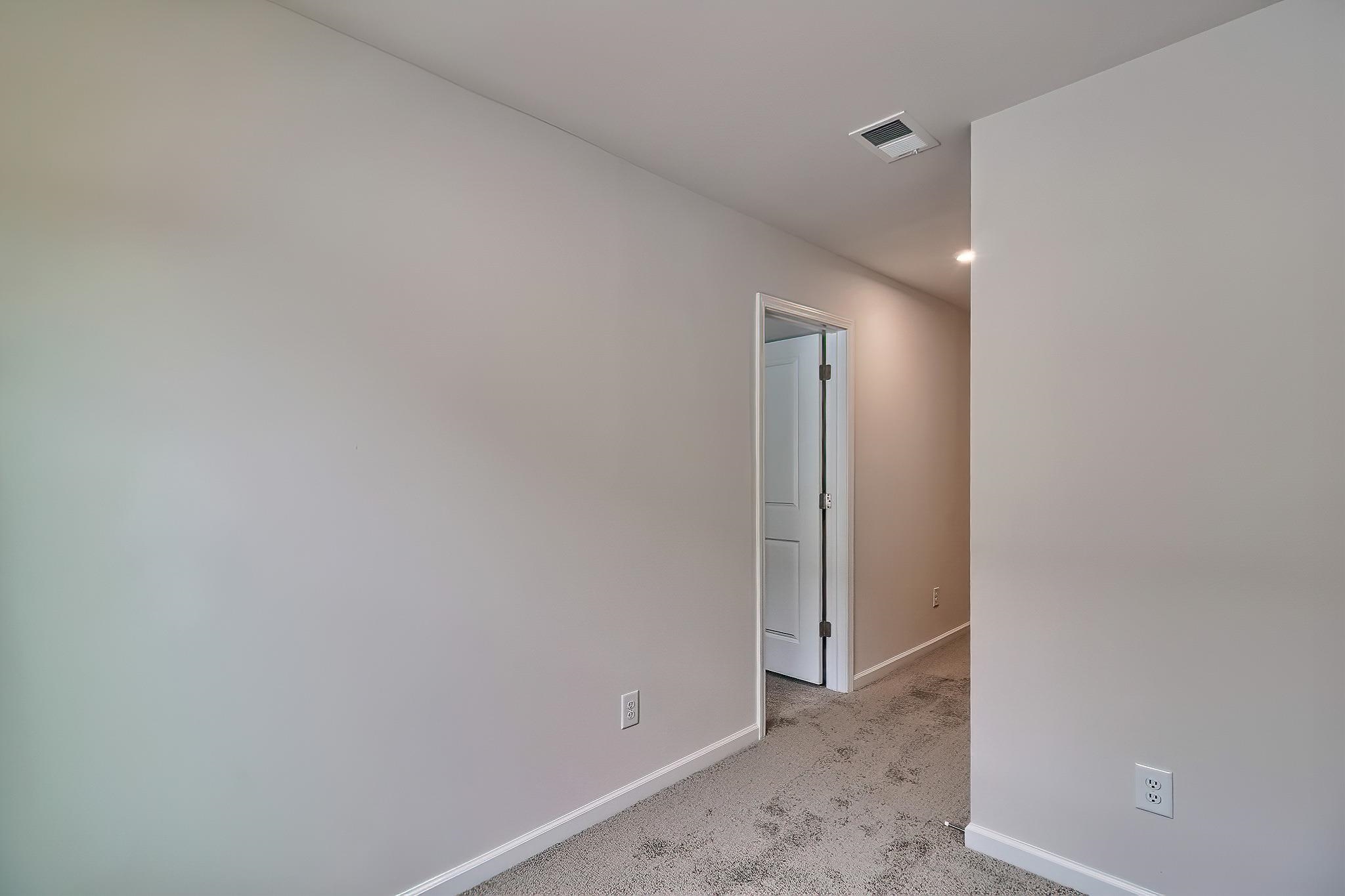 2056 Halton Oaks Property Photo 21