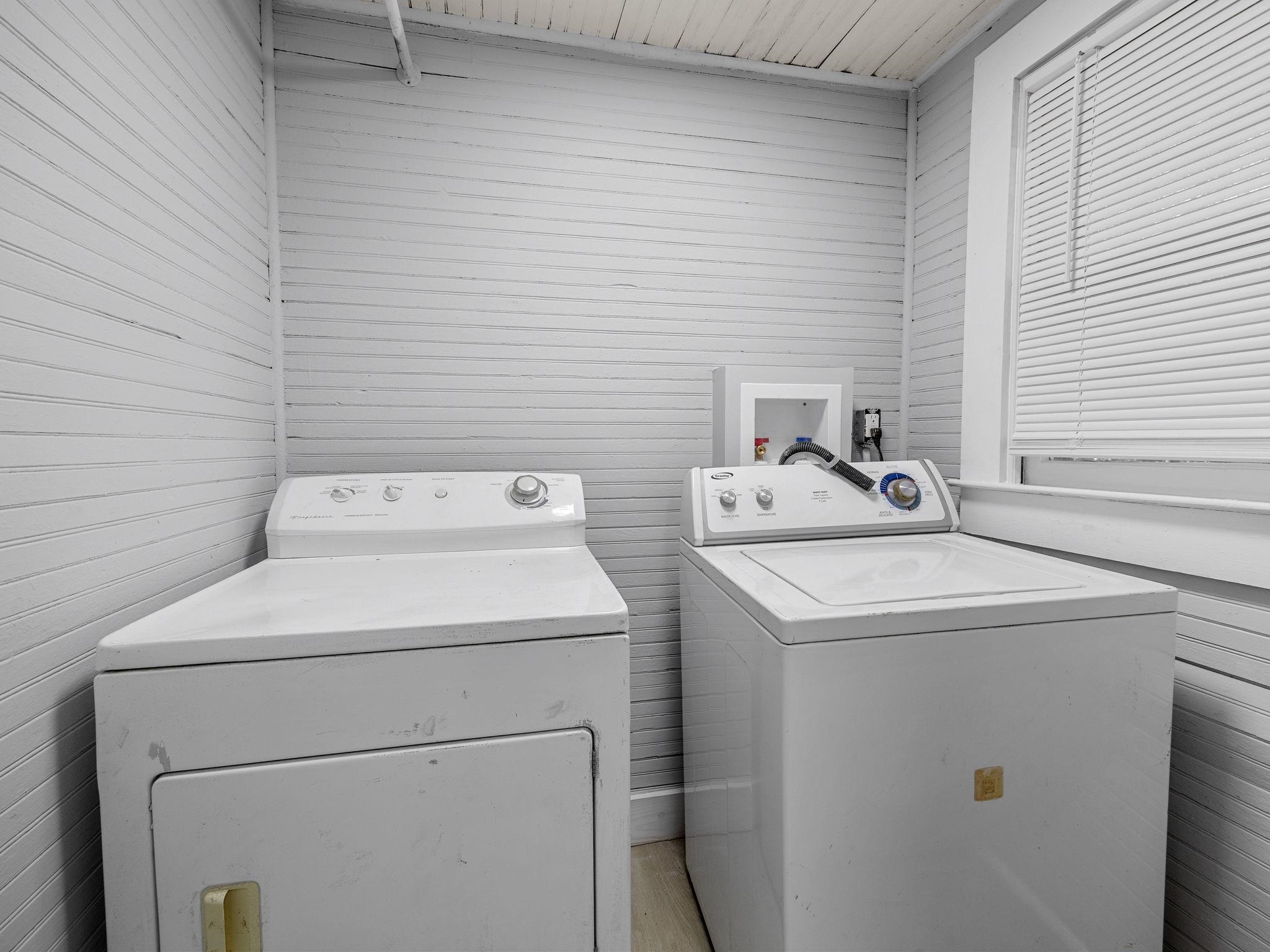 709 Perrin Ave Property Photo 14