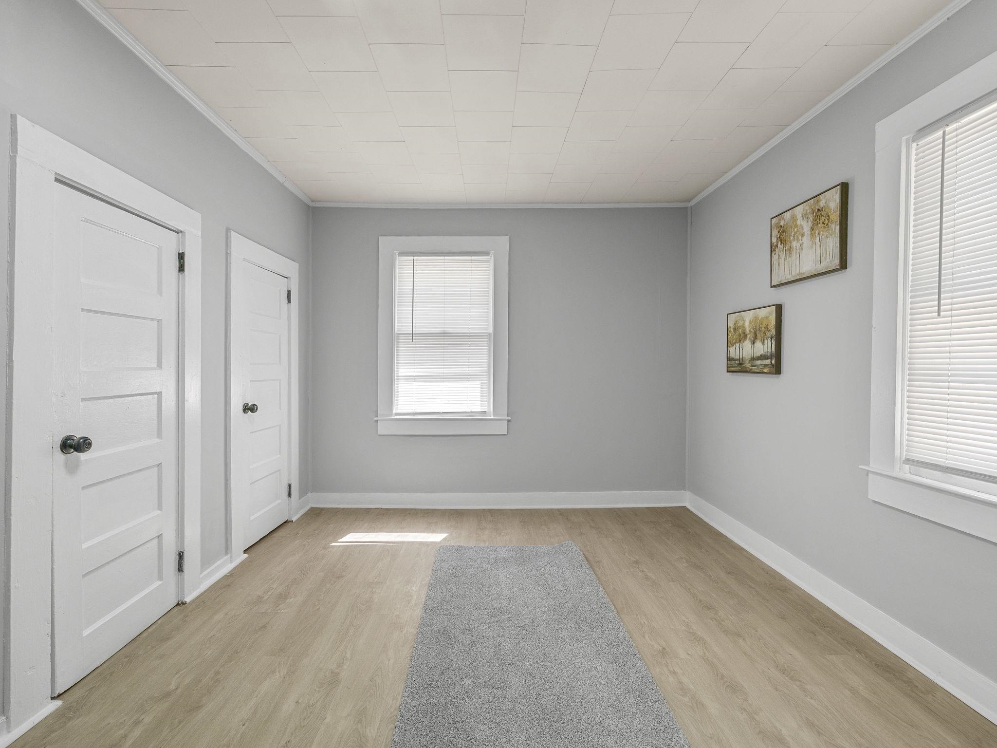 709 Perrin Ave Property Photo 21