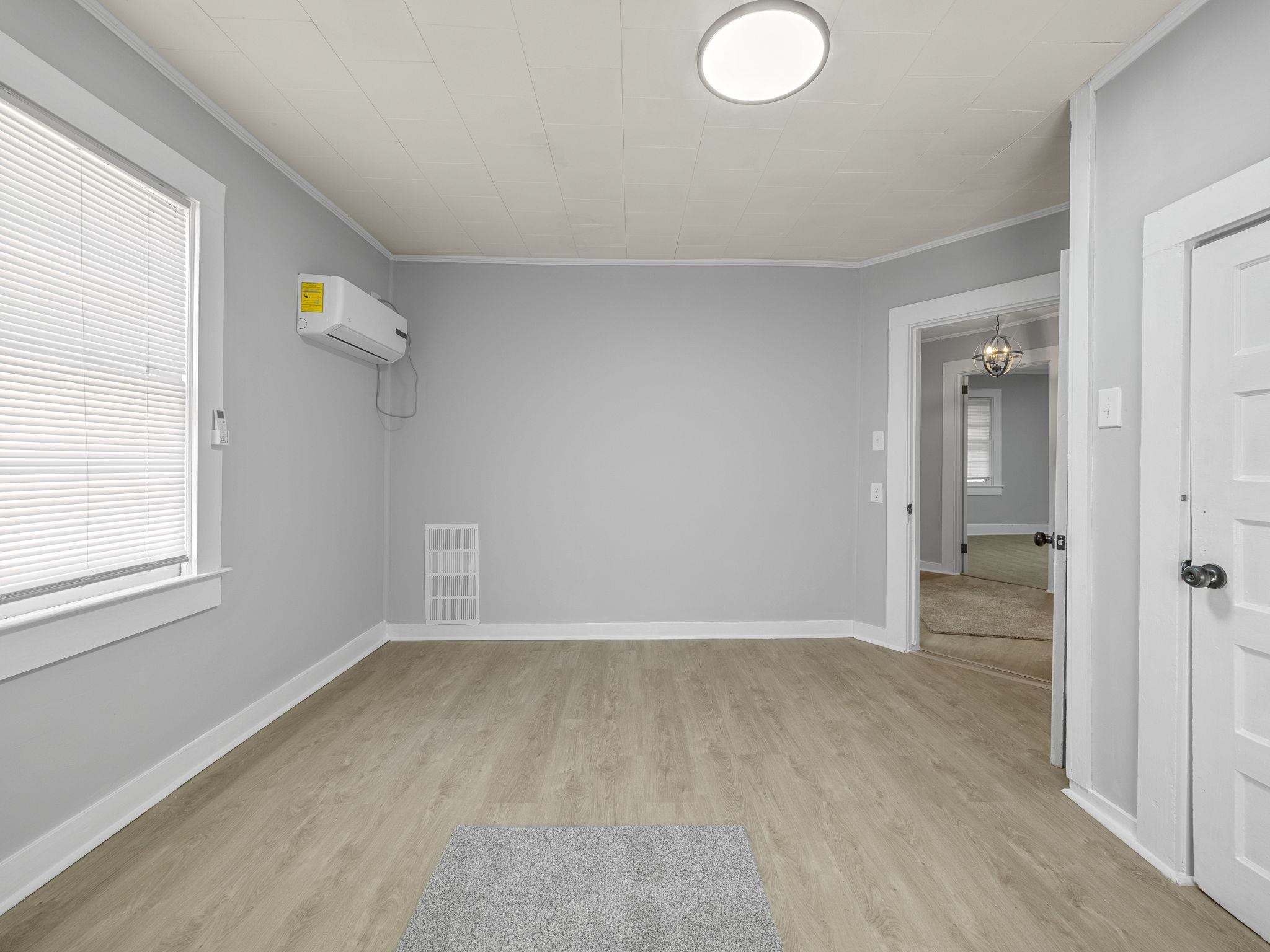 709 Perrin Ave Property Photo 22