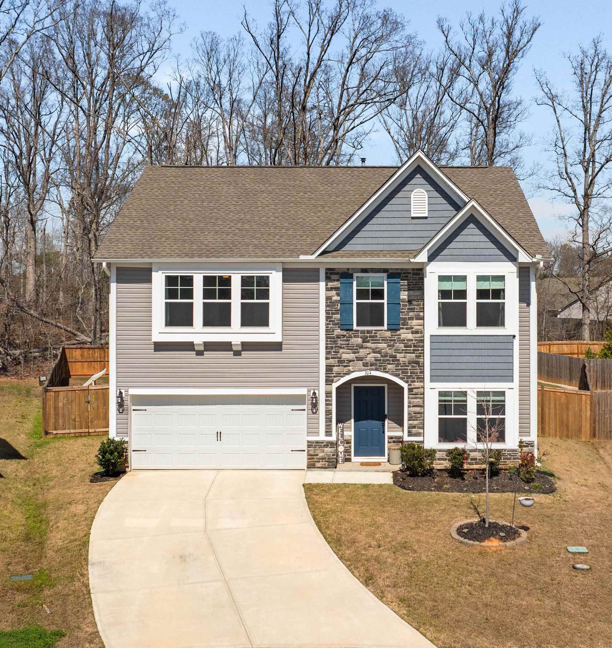304 Videre Woods Court Property Photo 1