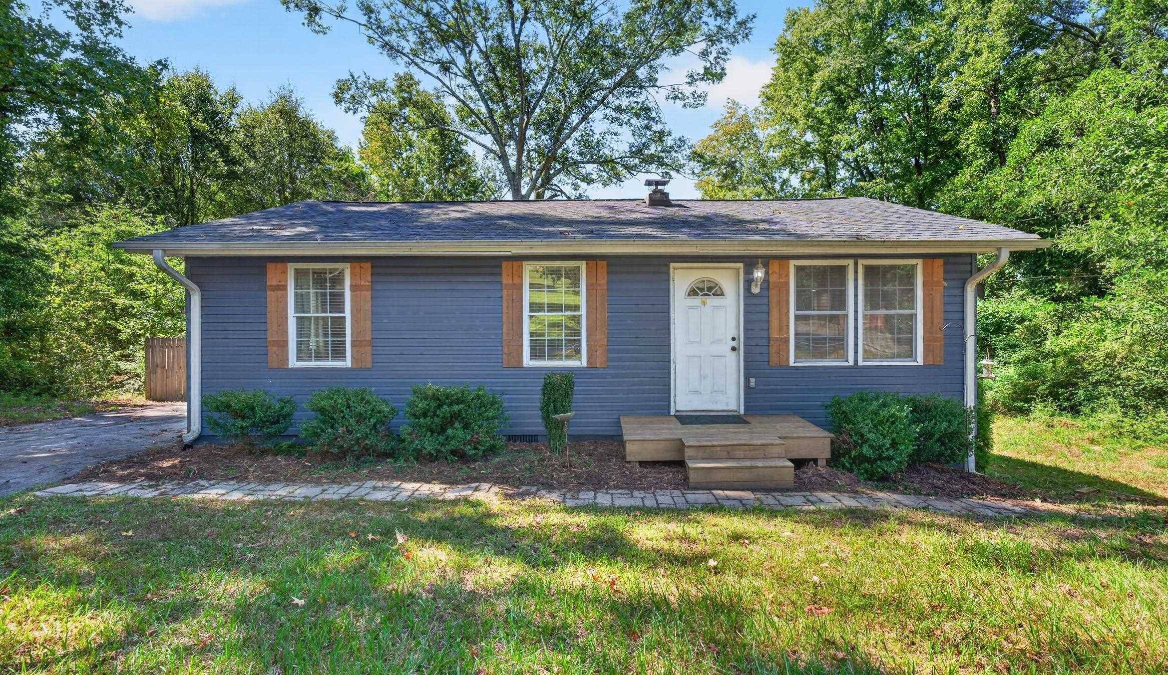304 Preston Street Property Photo 1