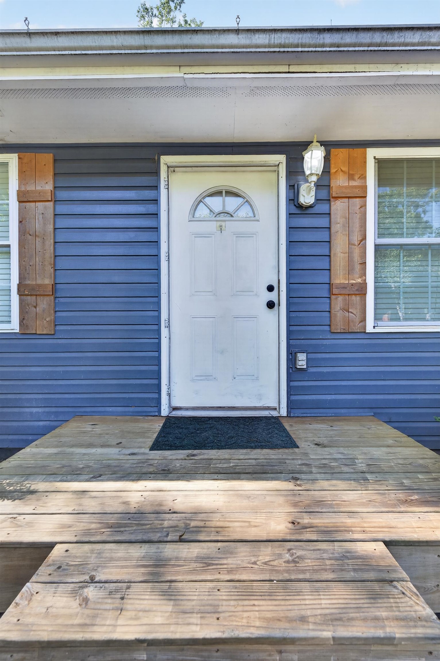 304 Preston Street Property Photo 5