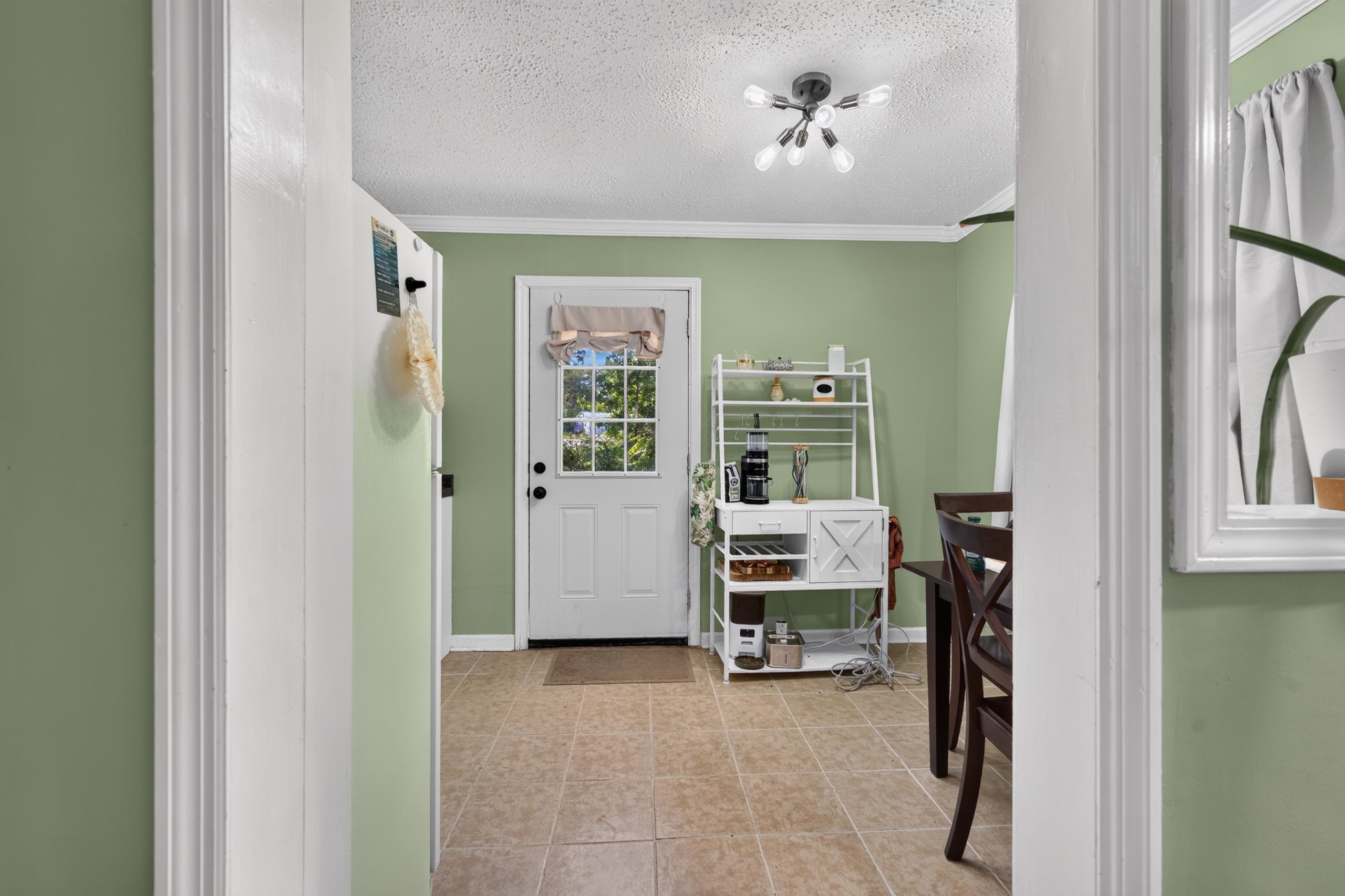 304 Preston Street Property Photo 10