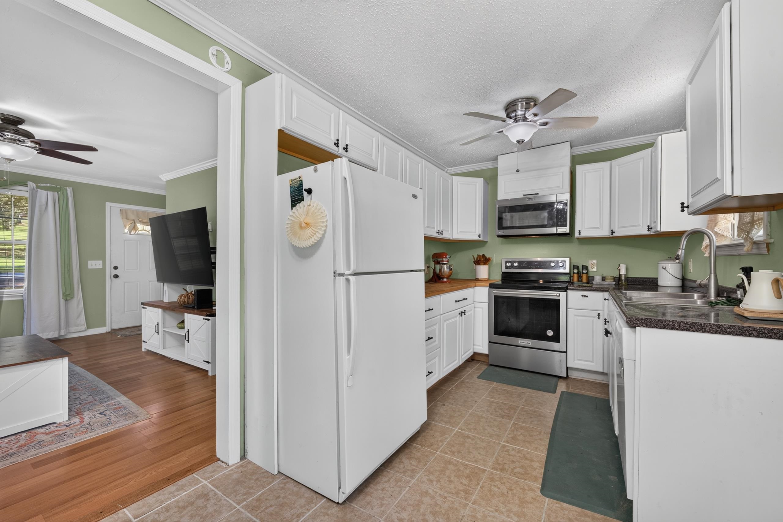 304 Preston Street Property Photo 12