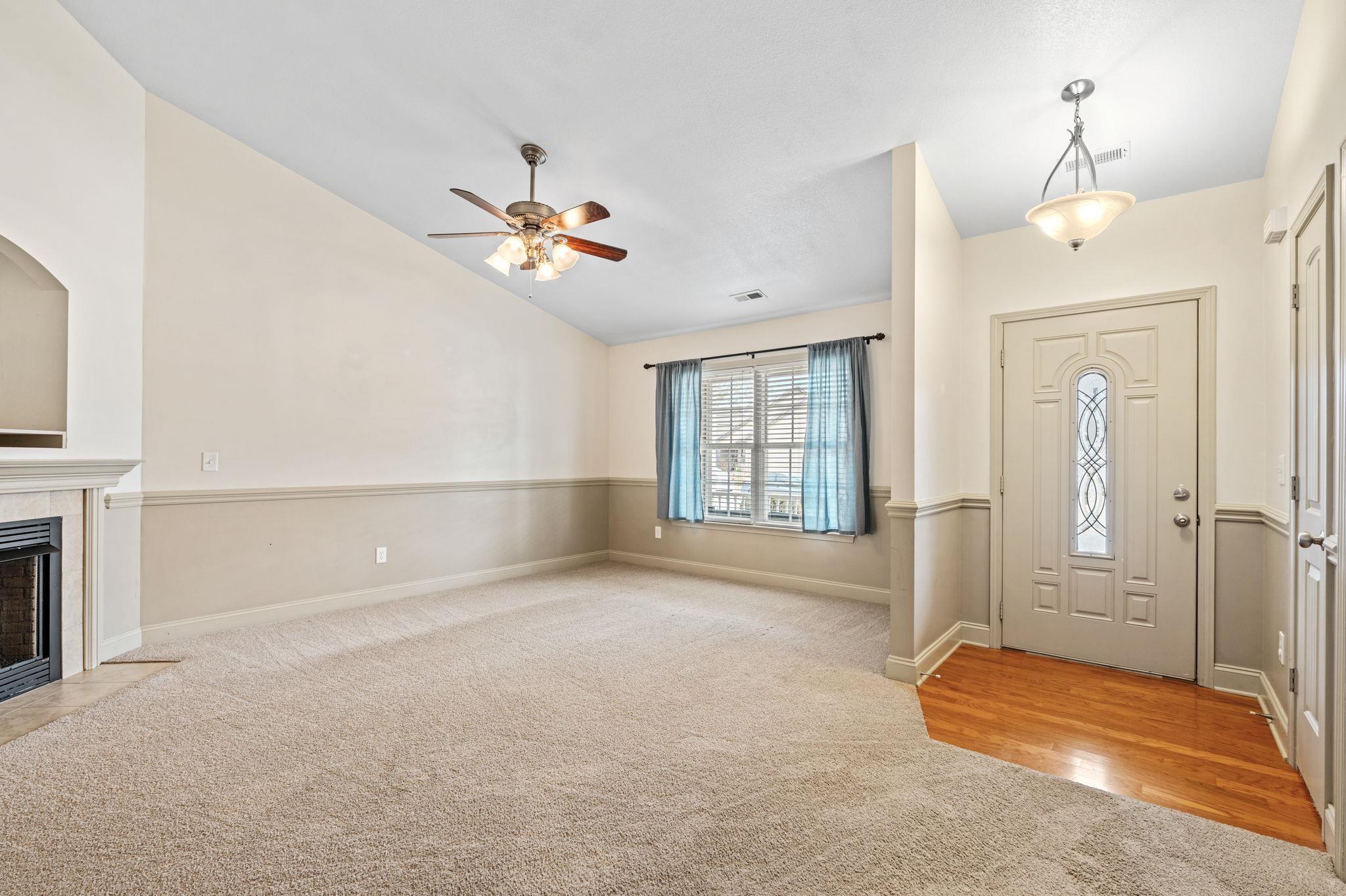 863 Vandenburg Drive Property Photo 8