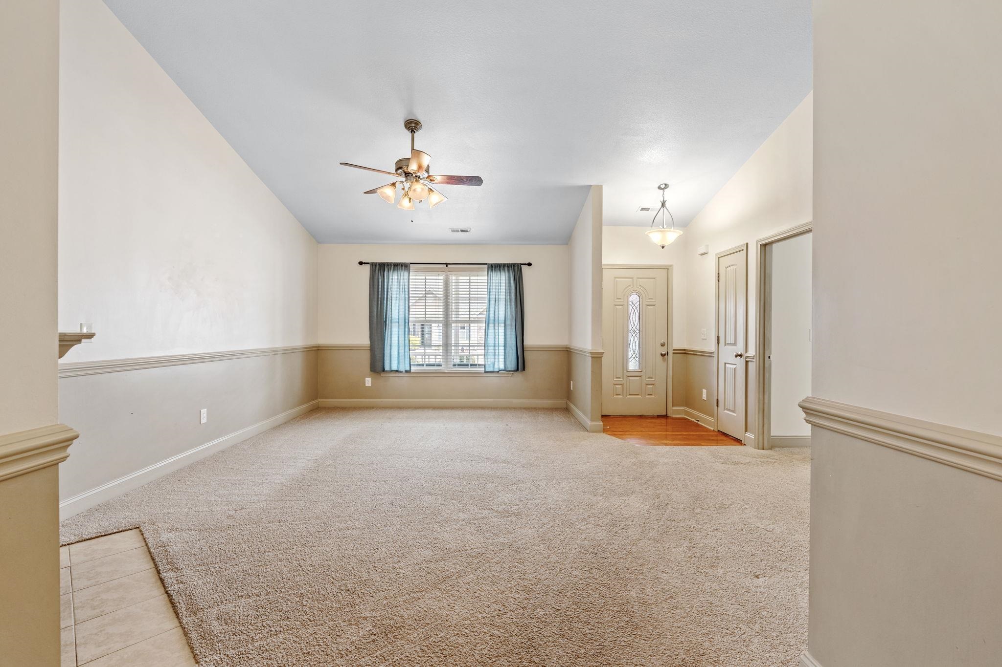 863 Vandenburg Drive Property Photo 9