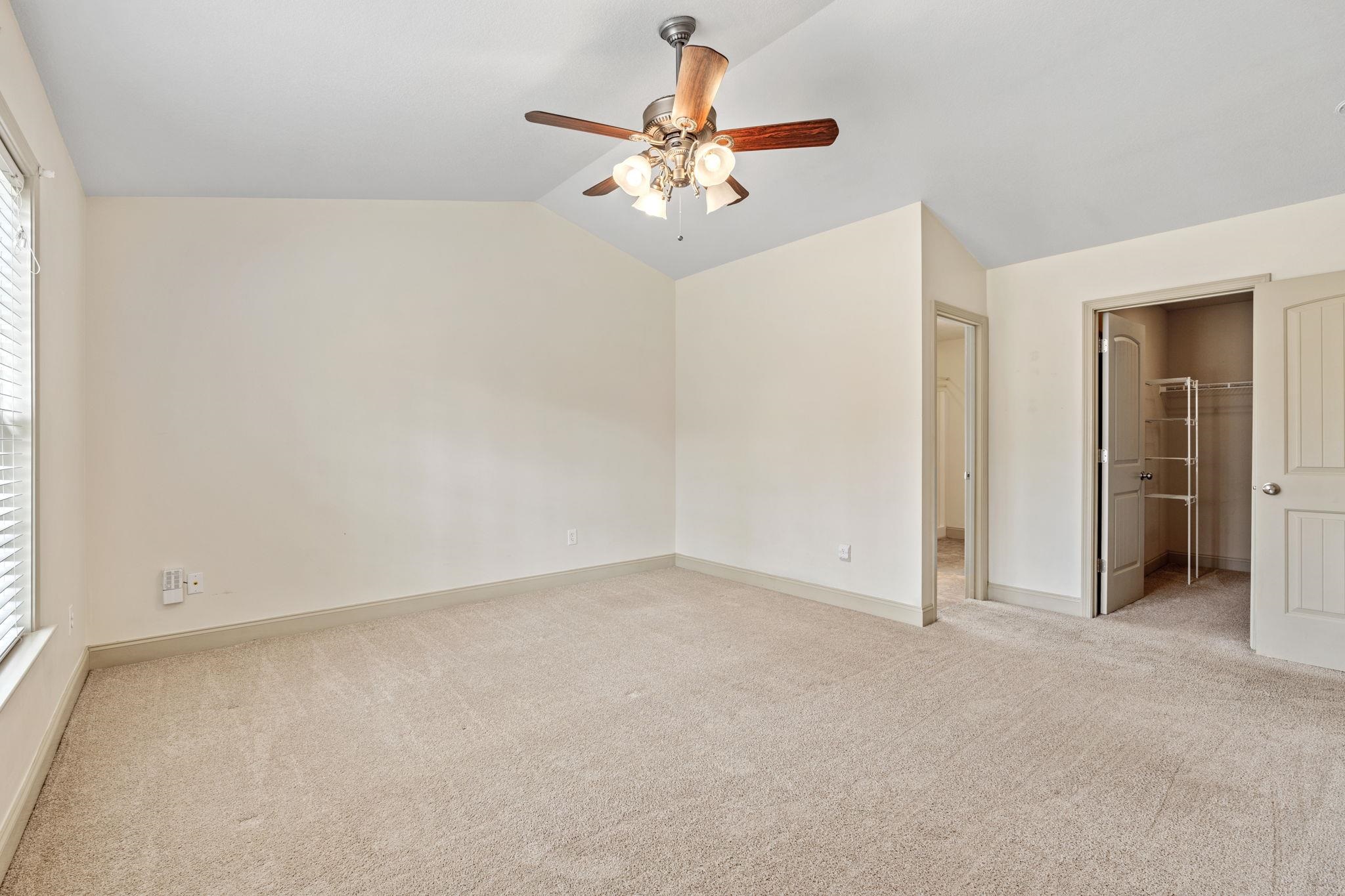 863 Vandenburg Drive Property Photo 25