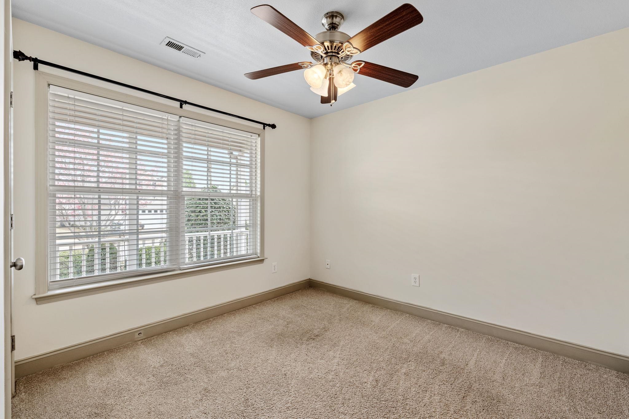 863 Vandenburg Drive Property Photo 26