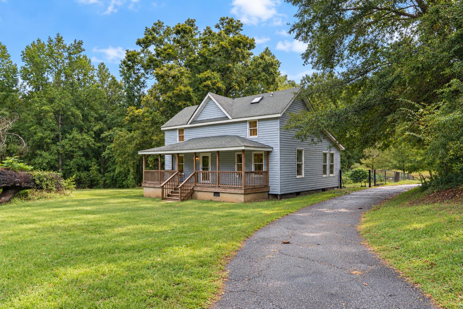 751 Conway Black Road Property Photo 1