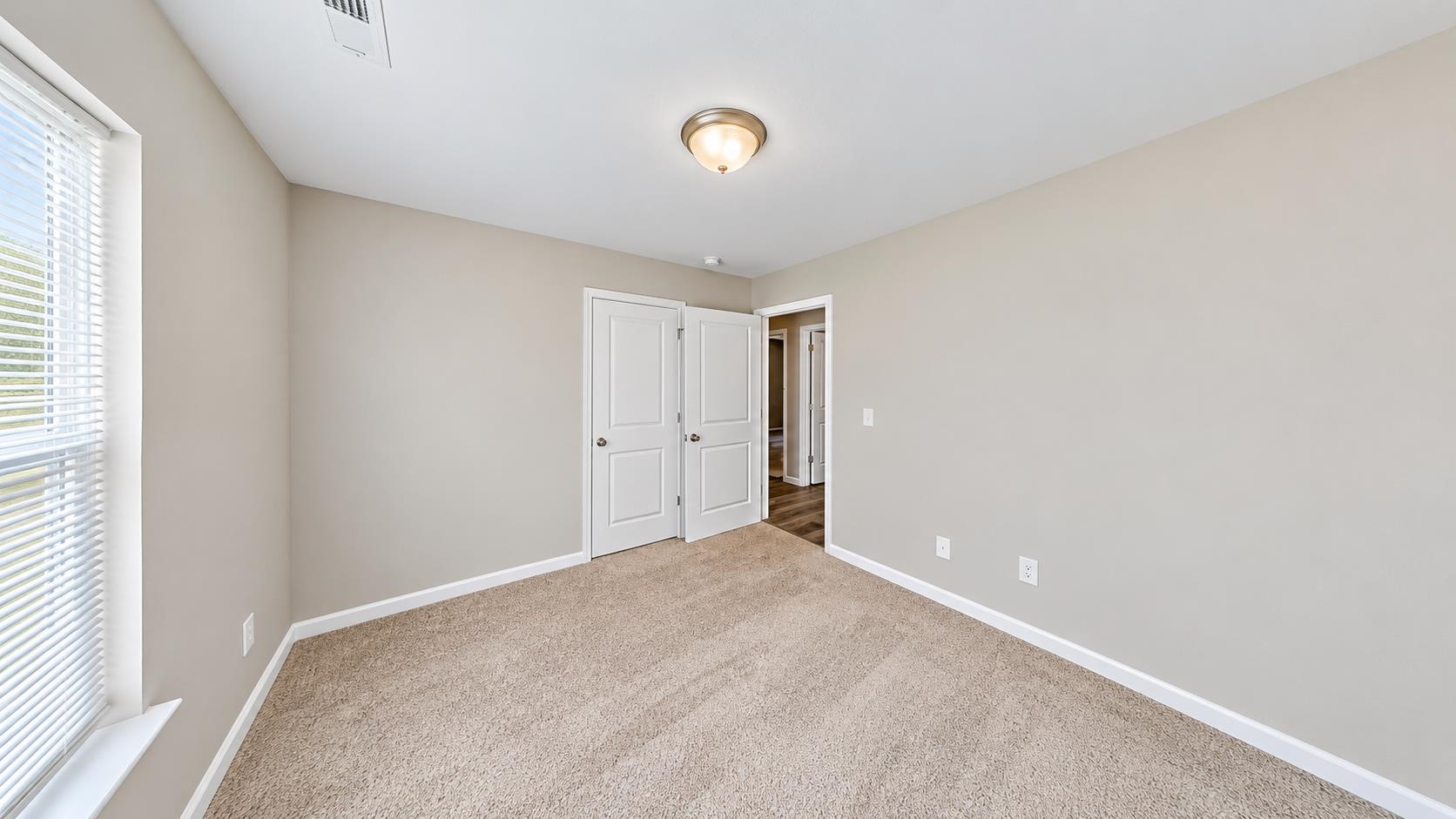 342302 Property Photo 17