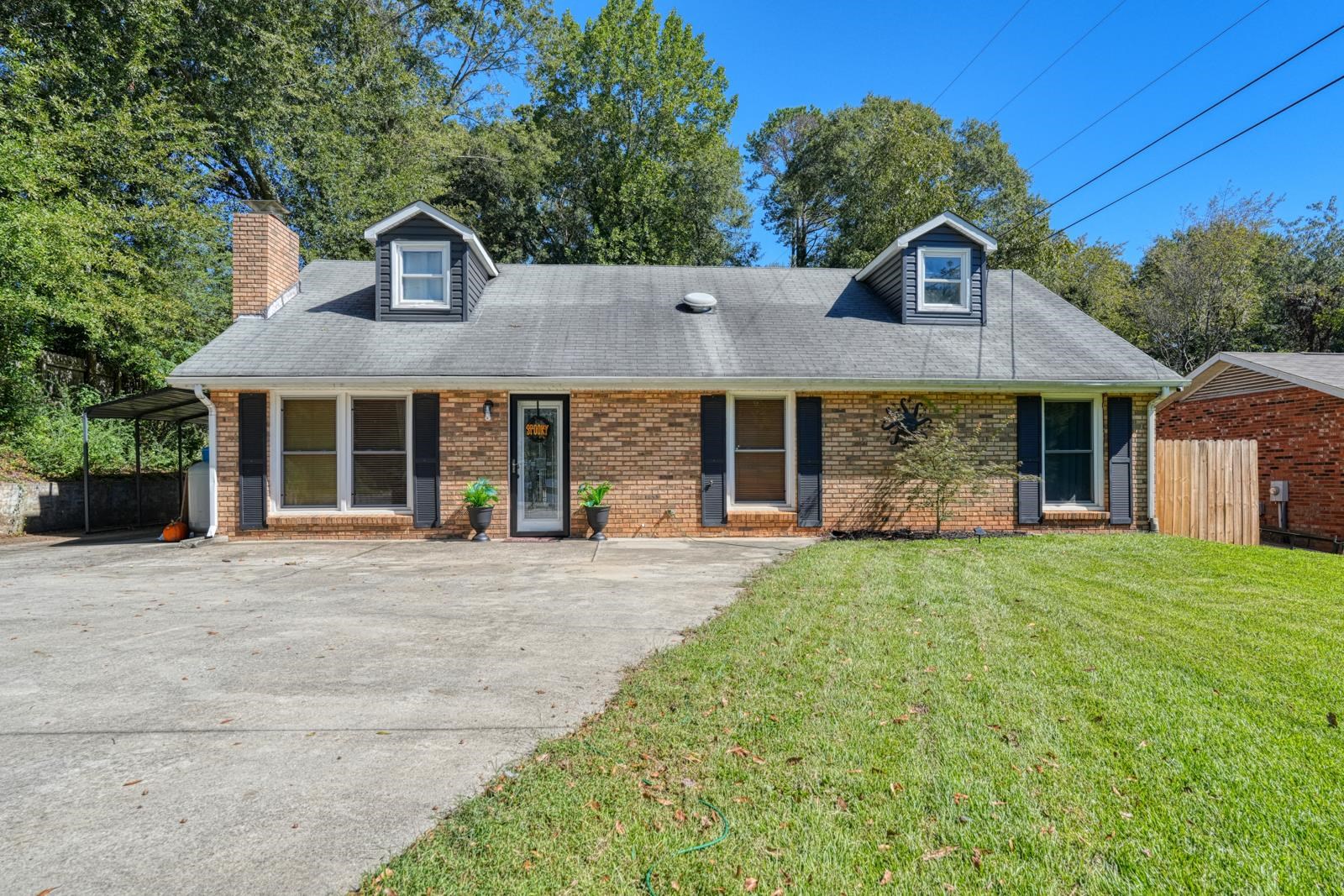 898 Barnwell Road Property Photo 1