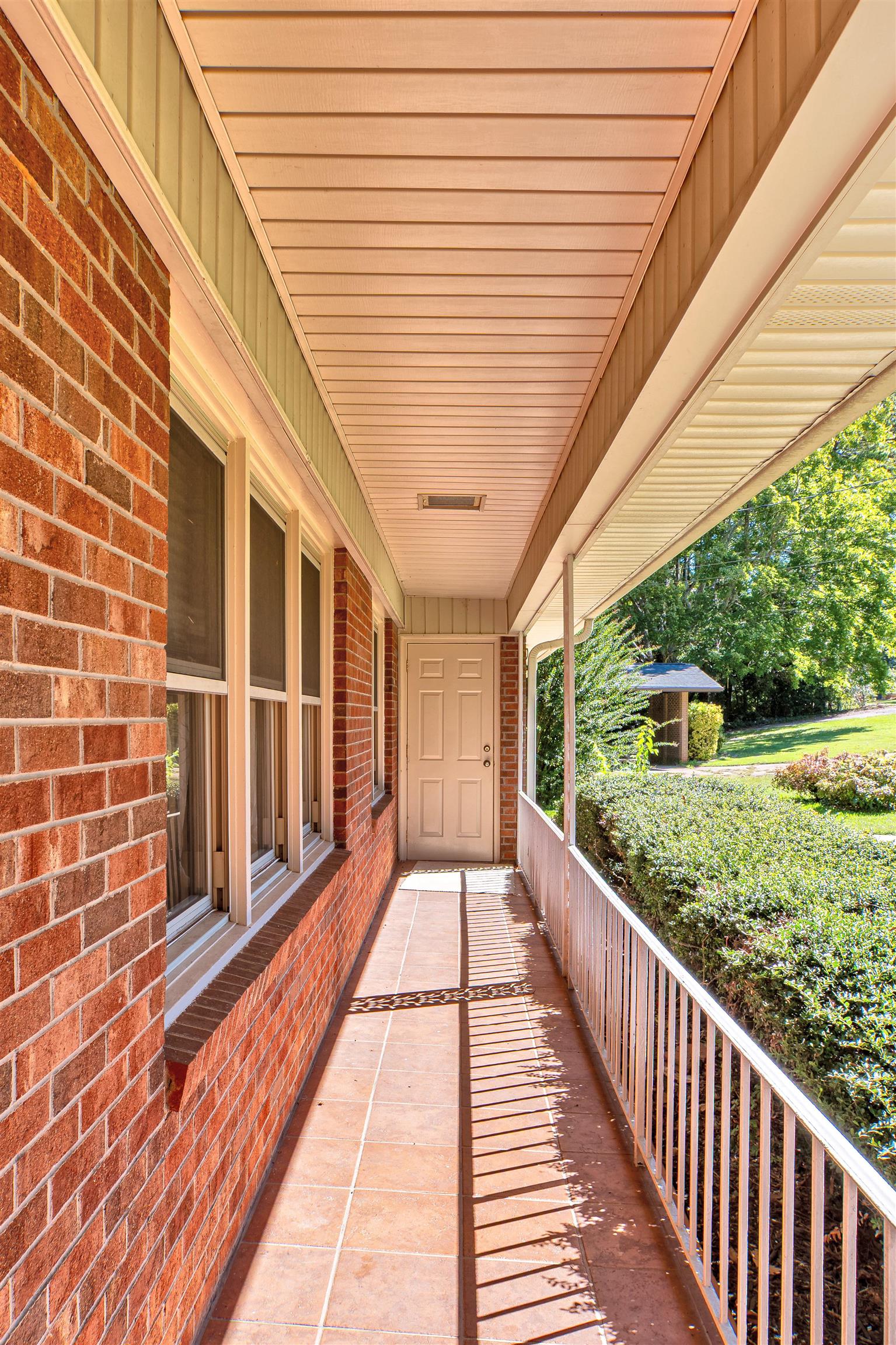 110 Crestview Dr Property Photo 38