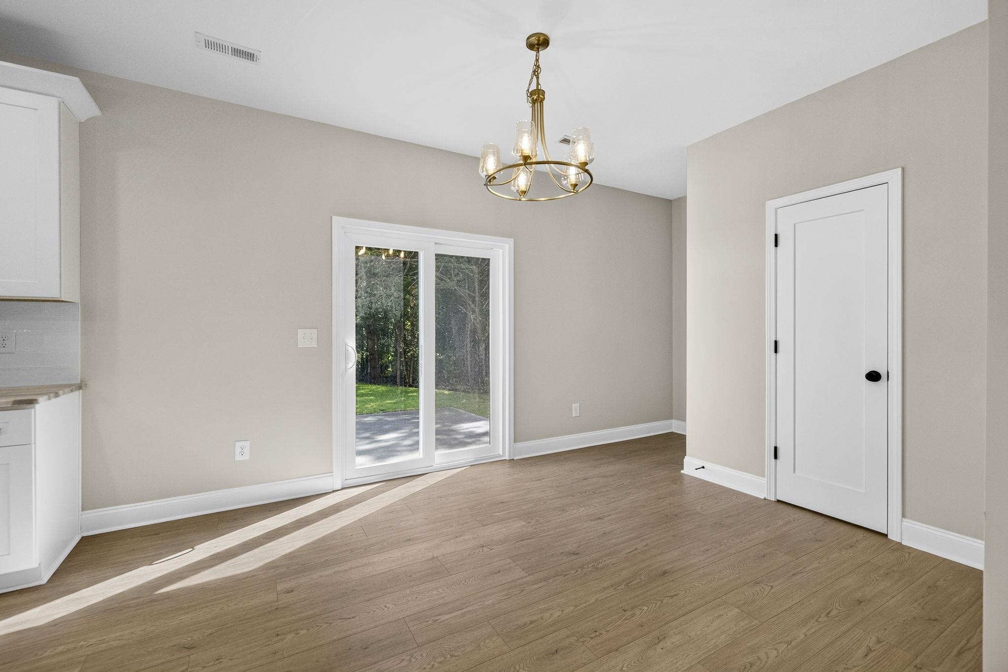 335 Carnahan Drive Property Photo 9