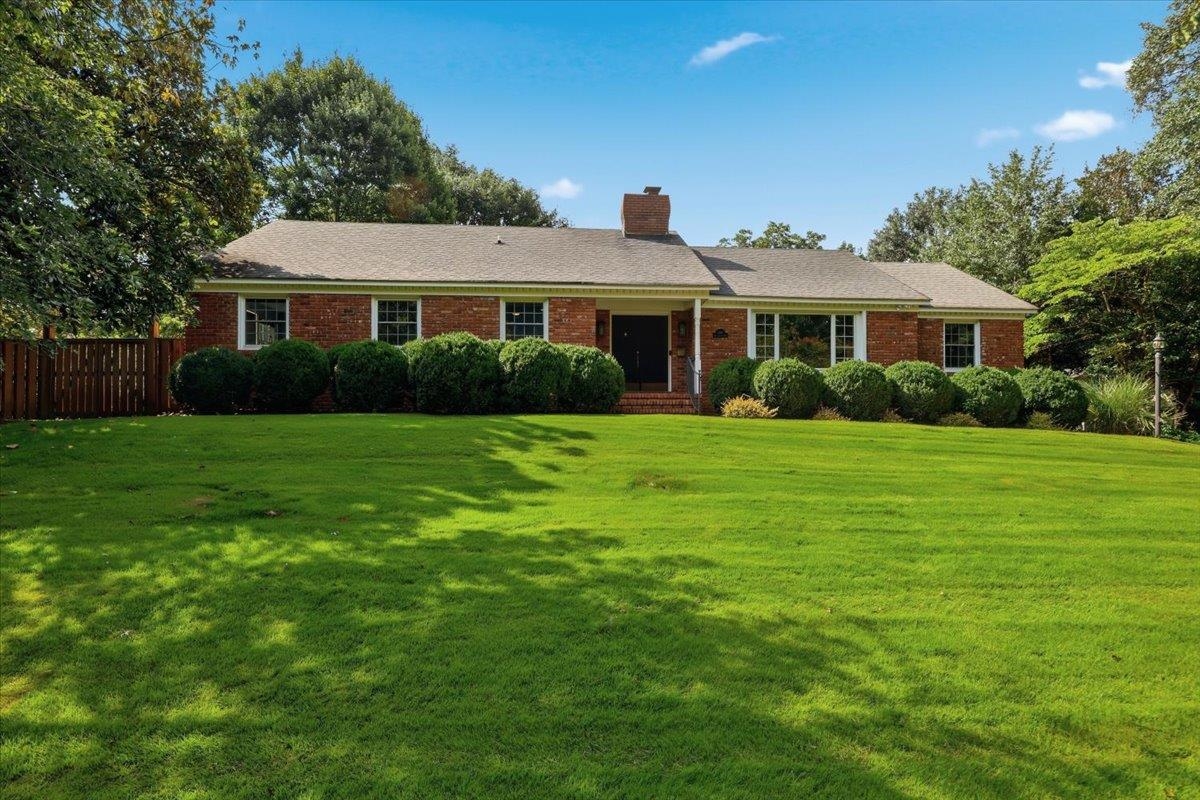 306 Beechwood Drive Property Photo 1