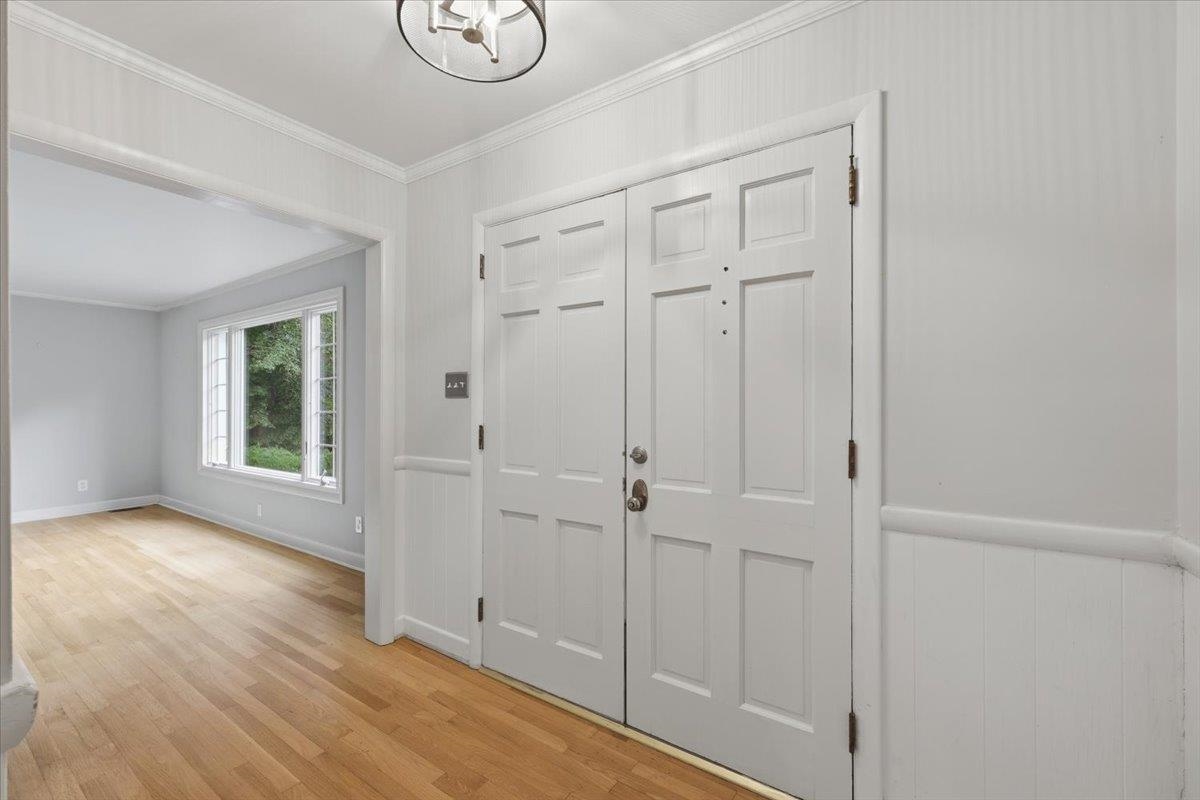 306 Beechwood Drive Property Photo 4