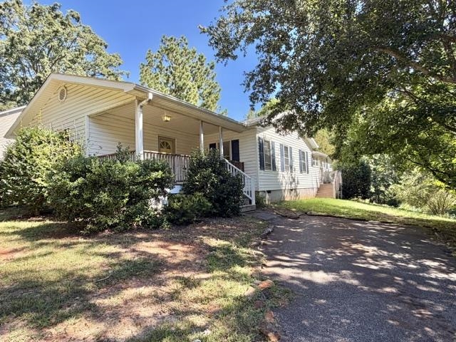 440 Cothran Creek Road Property Photo 1
