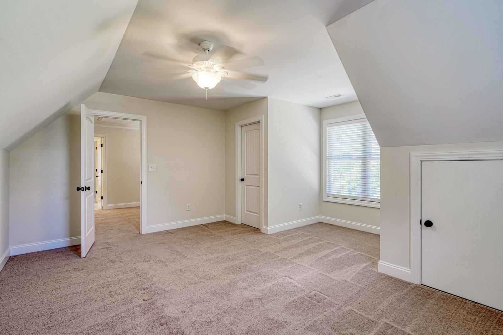 507 Carrickmore Court Property Photo 29