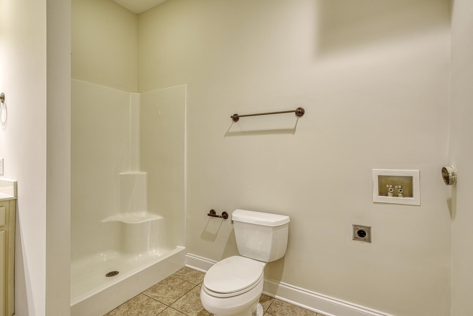 507 Carrickmore Court Property Photo 42