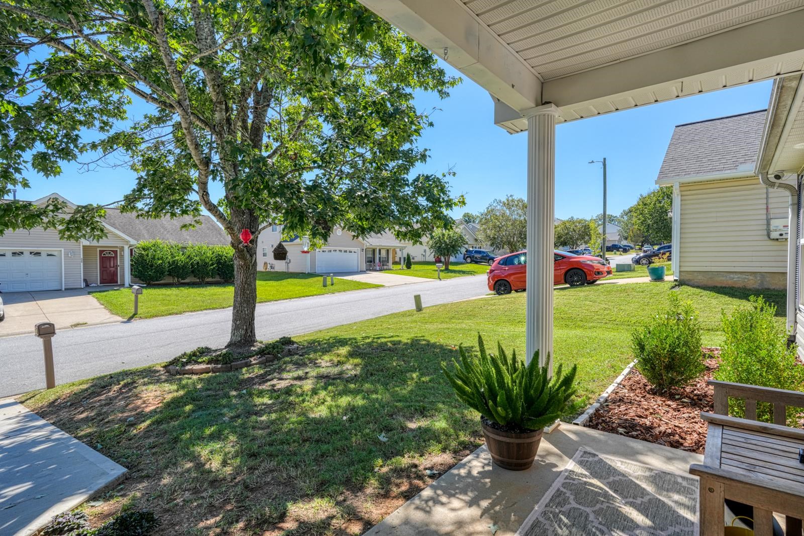 539 Hamilton Chase Drive Property Photo 7