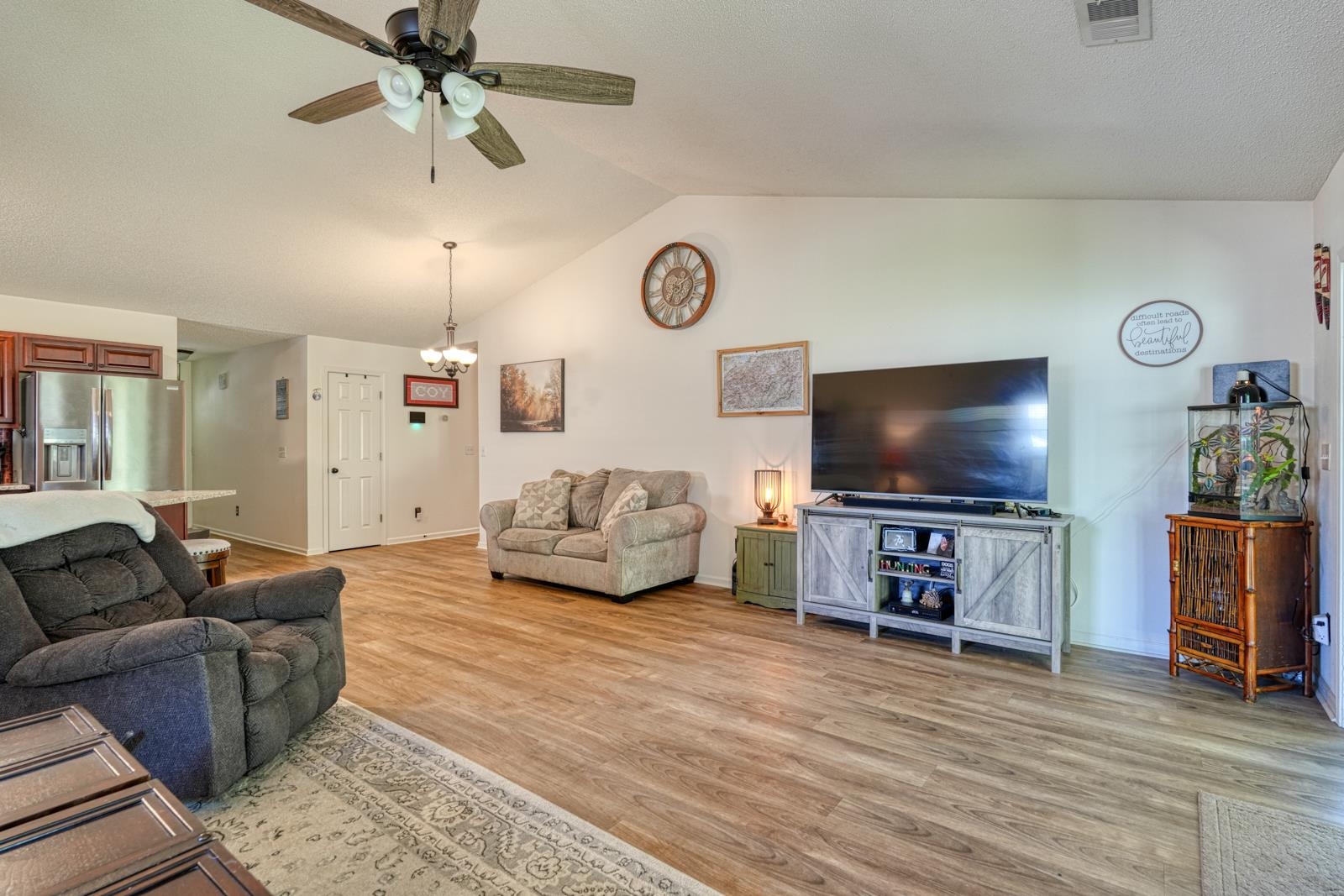 539 Hamilton Chase Drive Property Photo 13