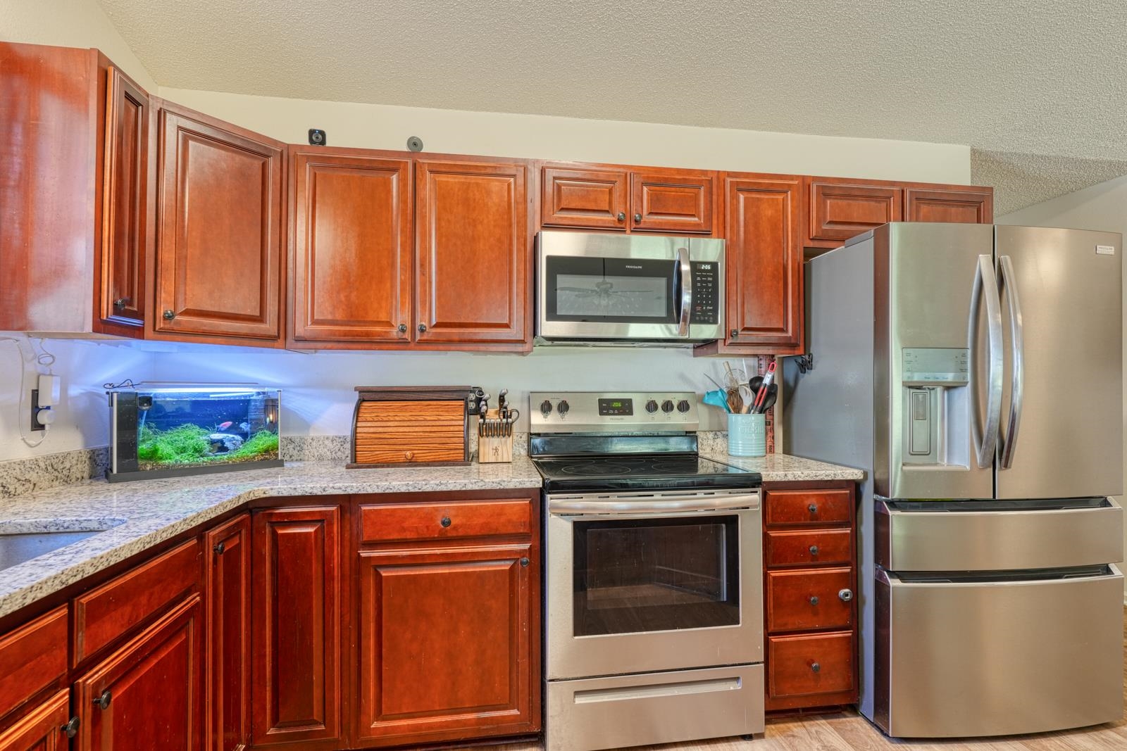 539 Hamilton Chase Drive Property Photo 19