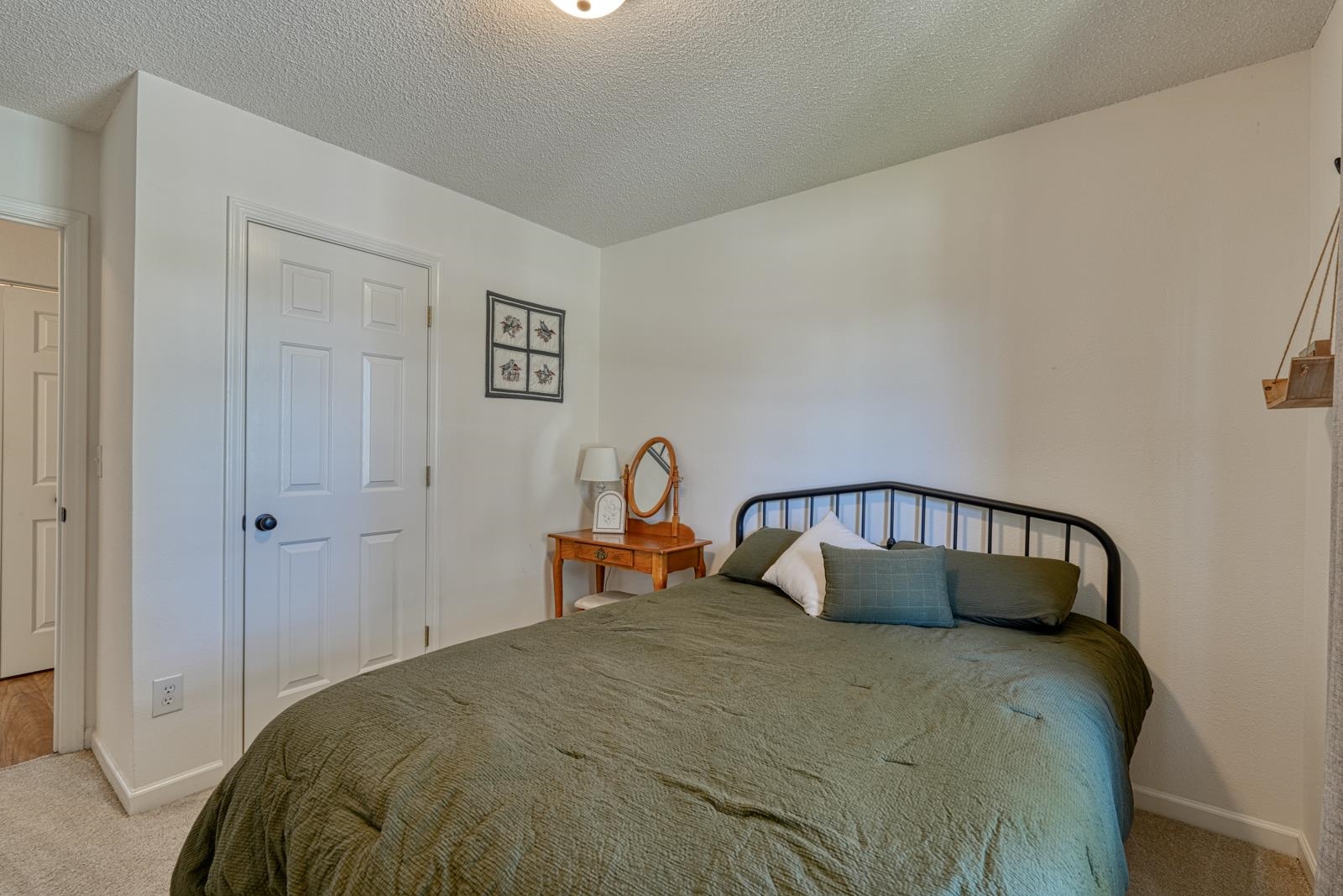 539 Hamilton Chase Drive Property Photo 29