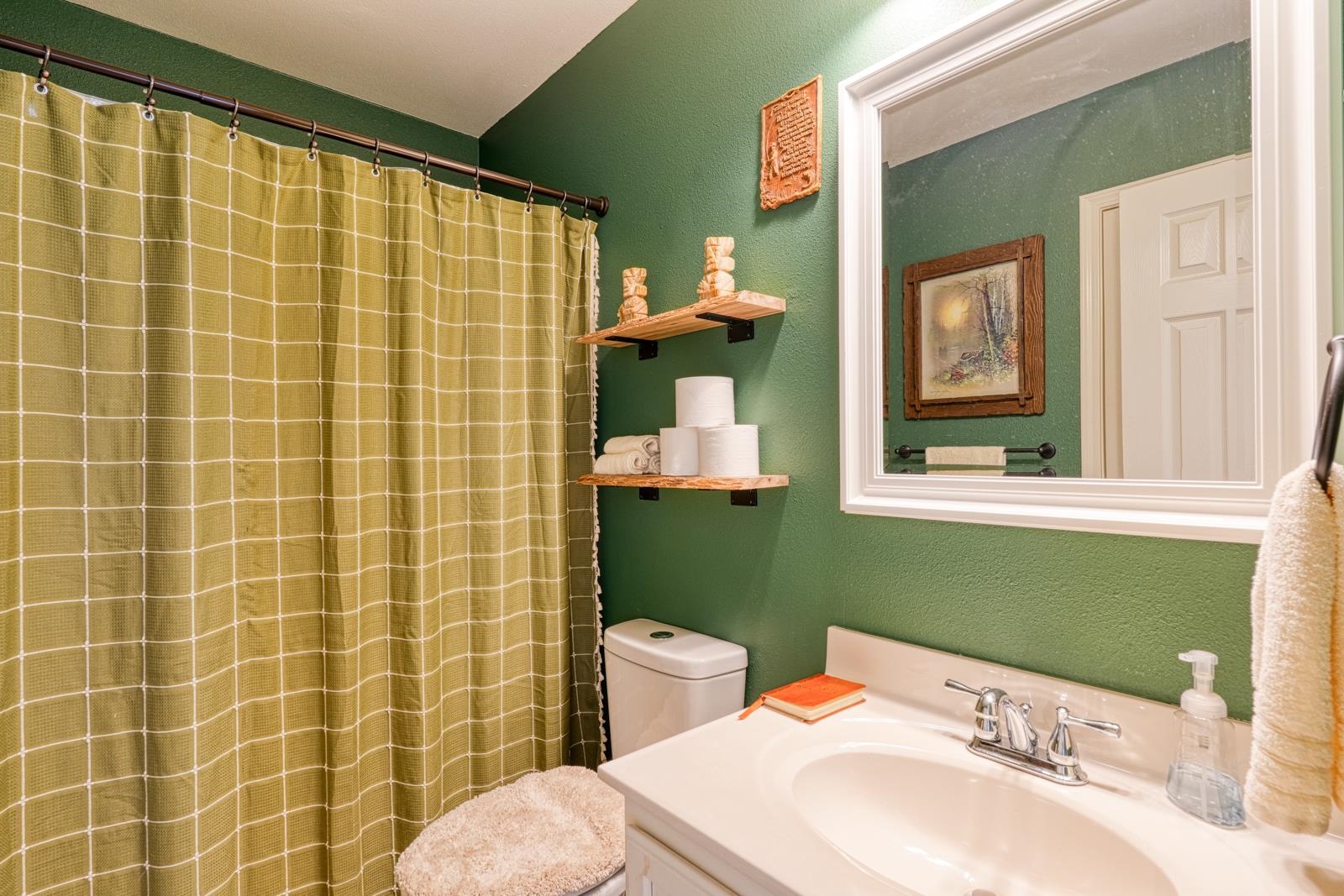539 Hamilton Chase Drive Property Photo 32
