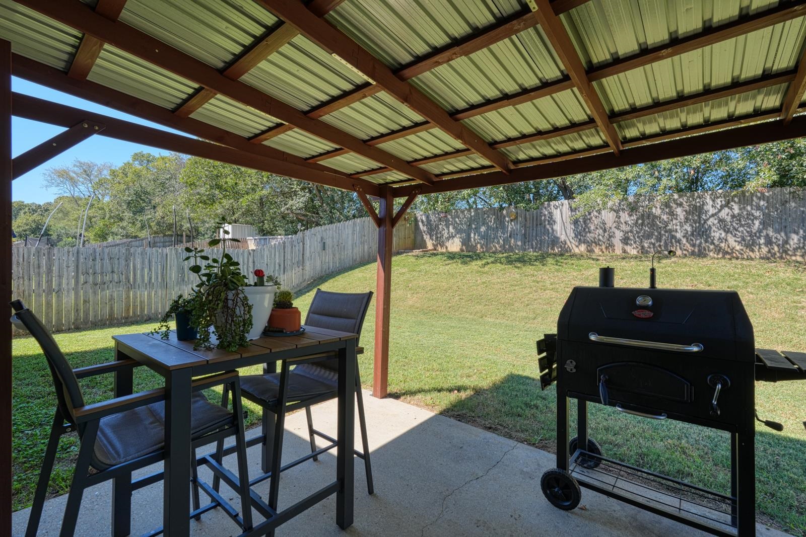 539 Hamilton Chase Drive Property Photo 38