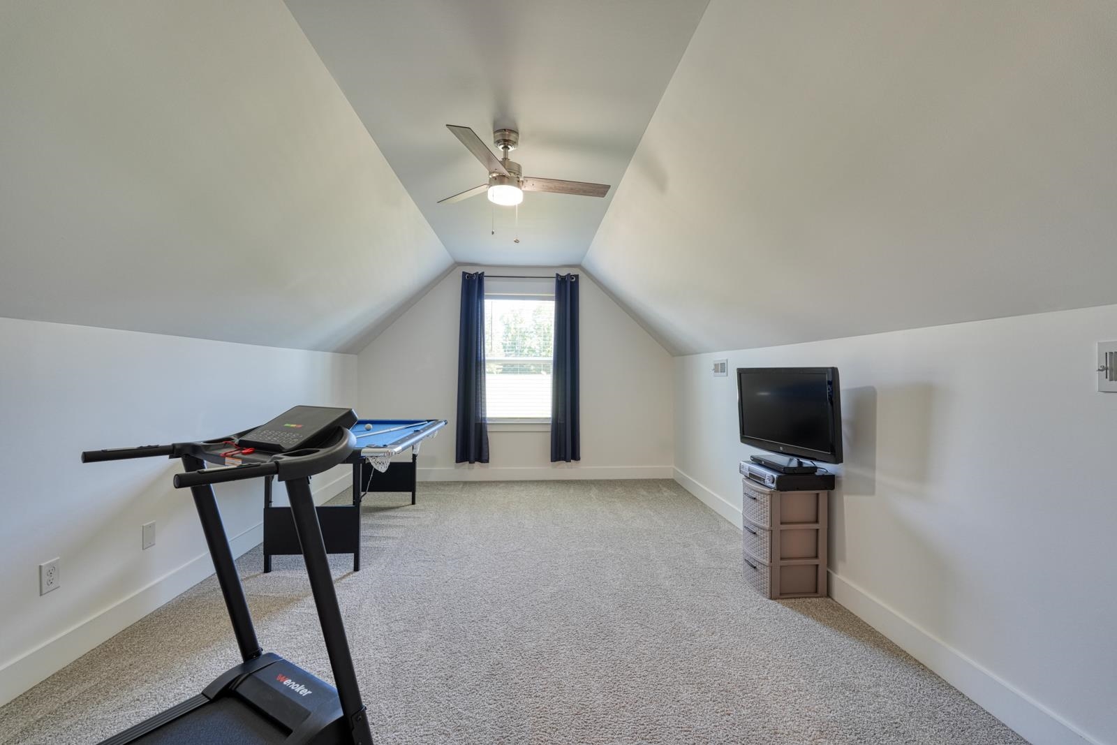 1511 S Green River Road Property Photo 34