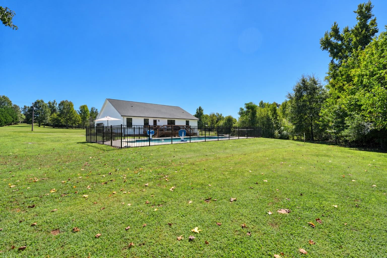 1511 S Green River Road Property Photo 43