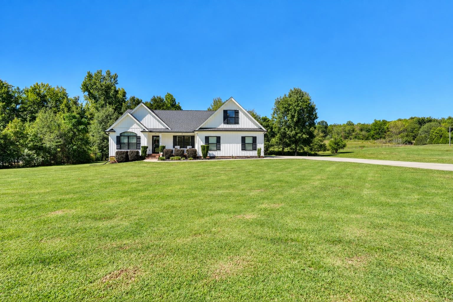 1511 S Green River Road Property Photo 47