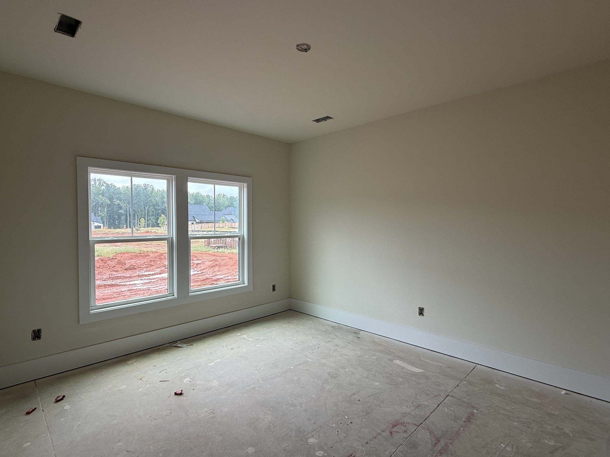 4034 Hollybank Drive Property Photo 8