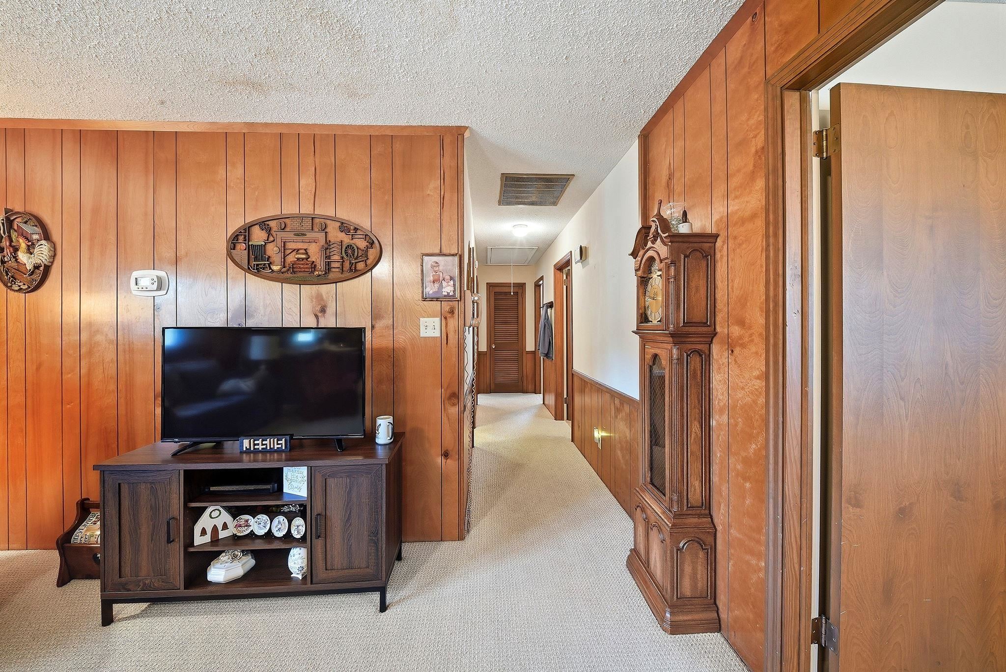 108 Scenic Circle Property Photo 10