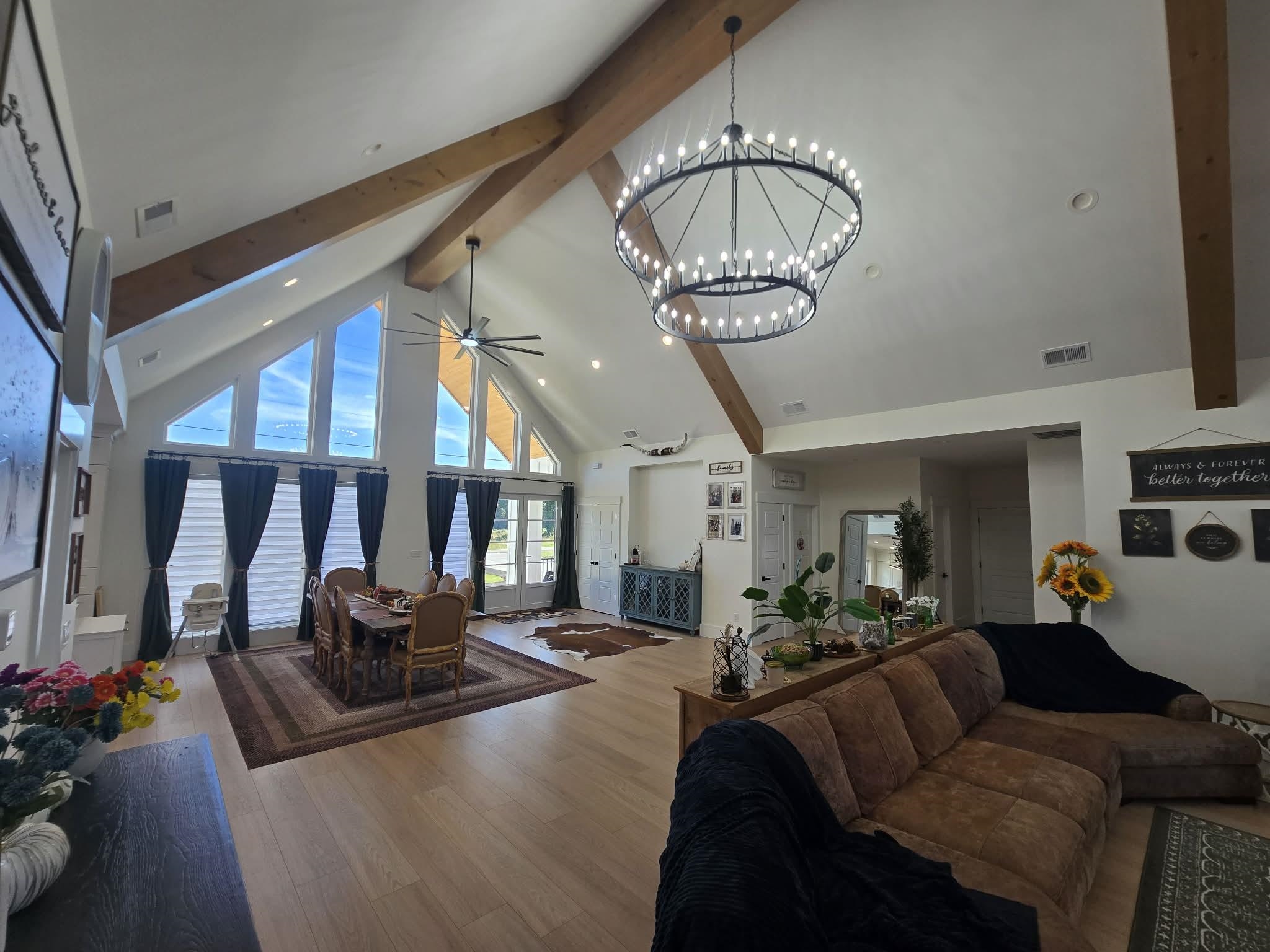 1338 Pleasant School Road Property Photo 2