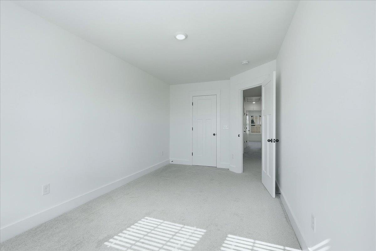 213 Telluride Way Property Photo 23