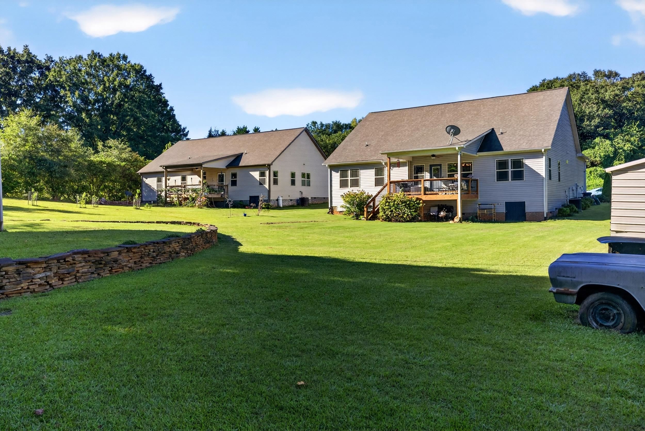 953 Hanging Rock Road Property Photo 43