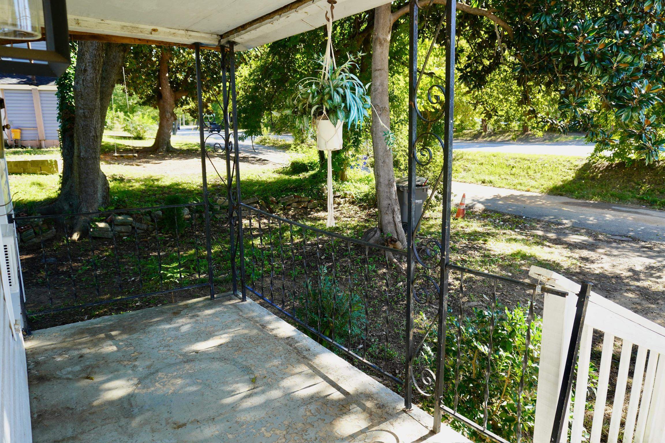 424 Lonely Street Property Photo 3