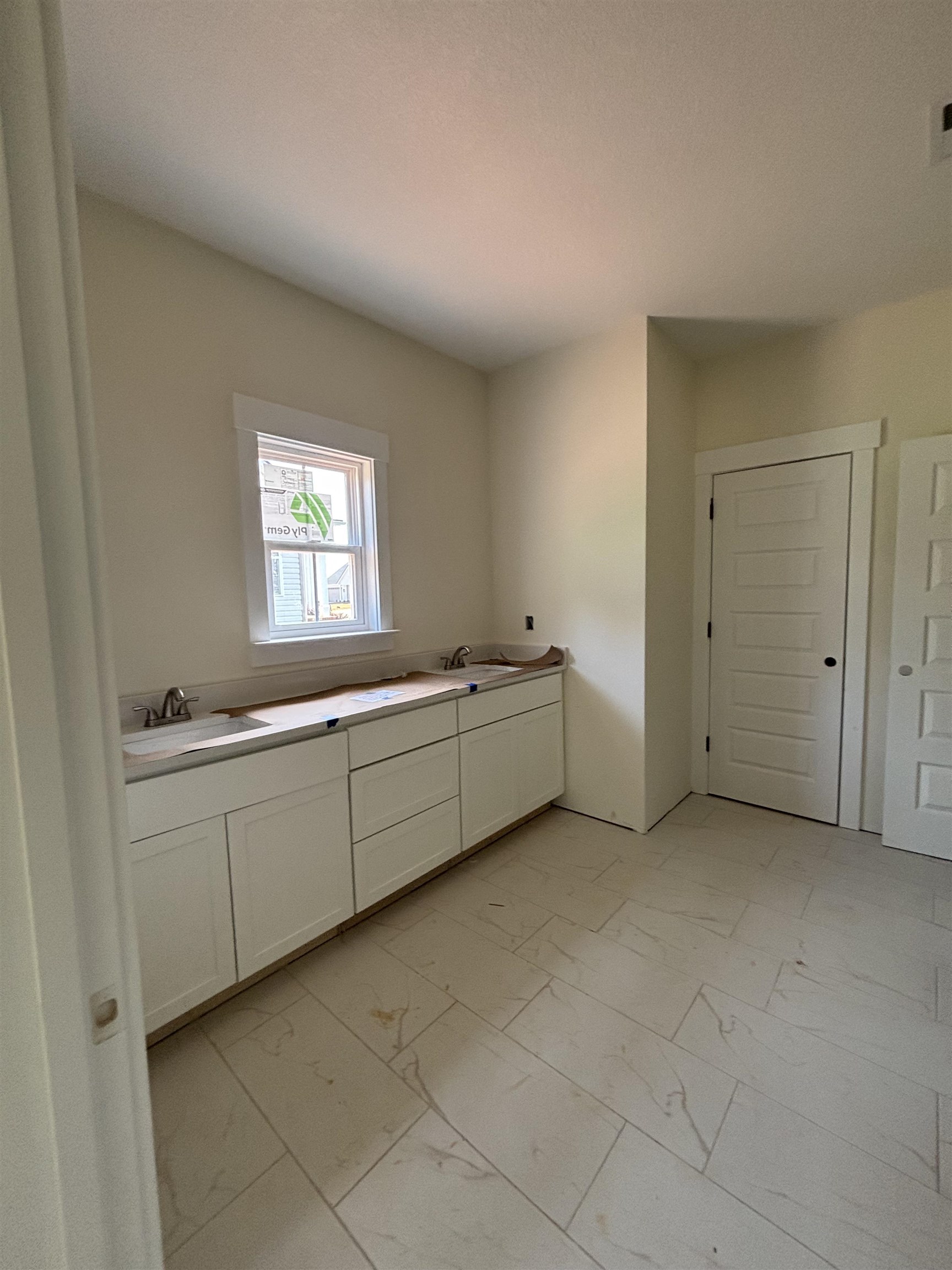 736 Mello Drive Property Photo 10