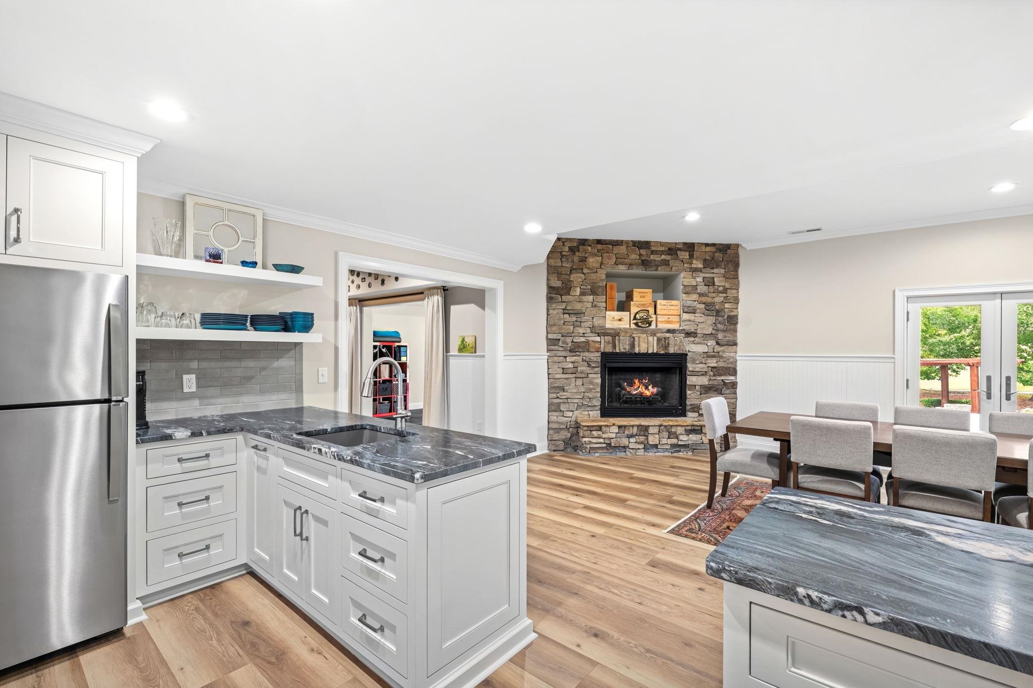 677 Driftwood Drive Property Photo 26