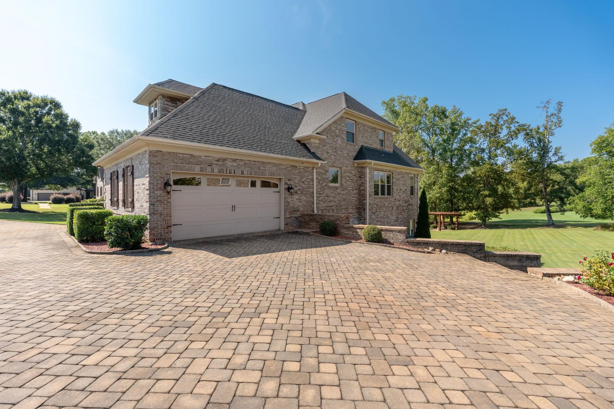 677 Driftwood Drive Property Photo 43