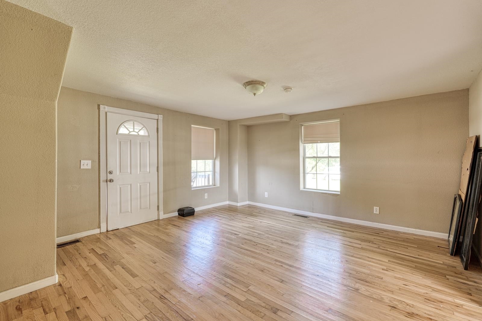 250 Cedar Street Property Photo 10