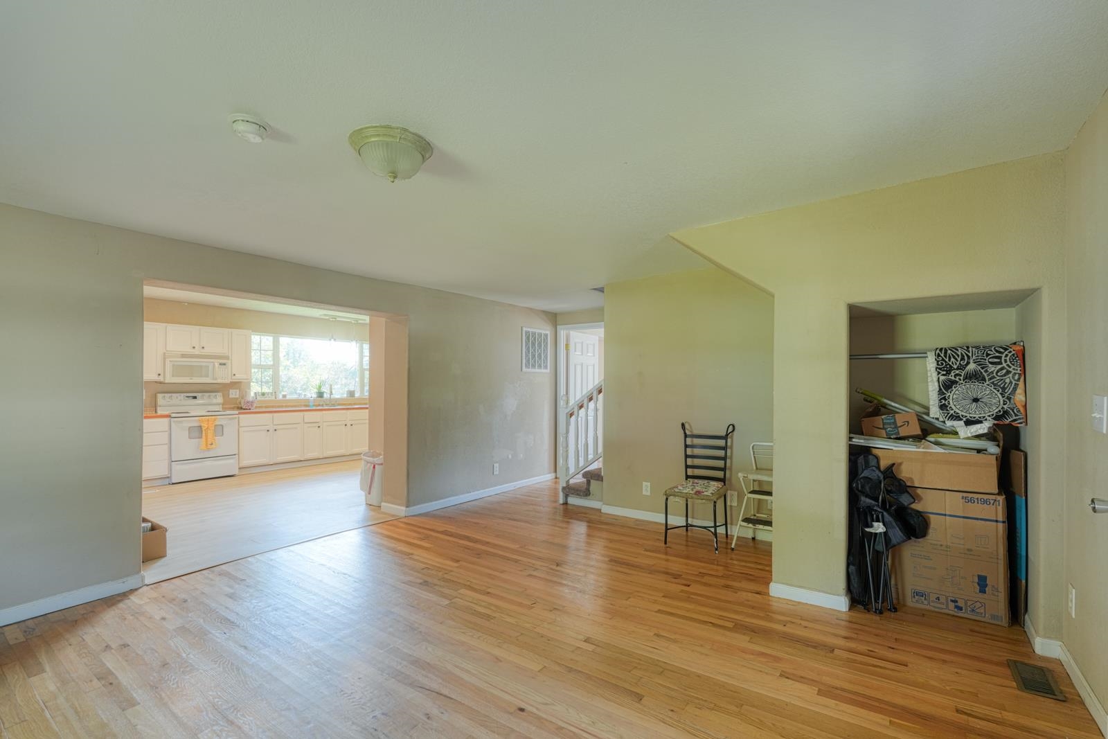 250 Cedar Street Property Photo 13