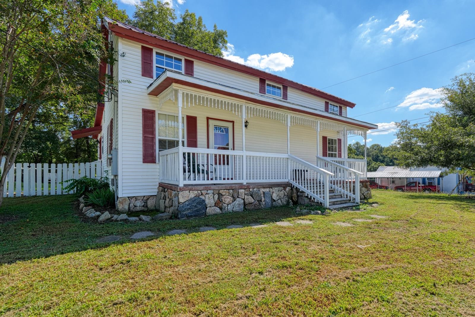 250 Cedar Street Property Photo 36