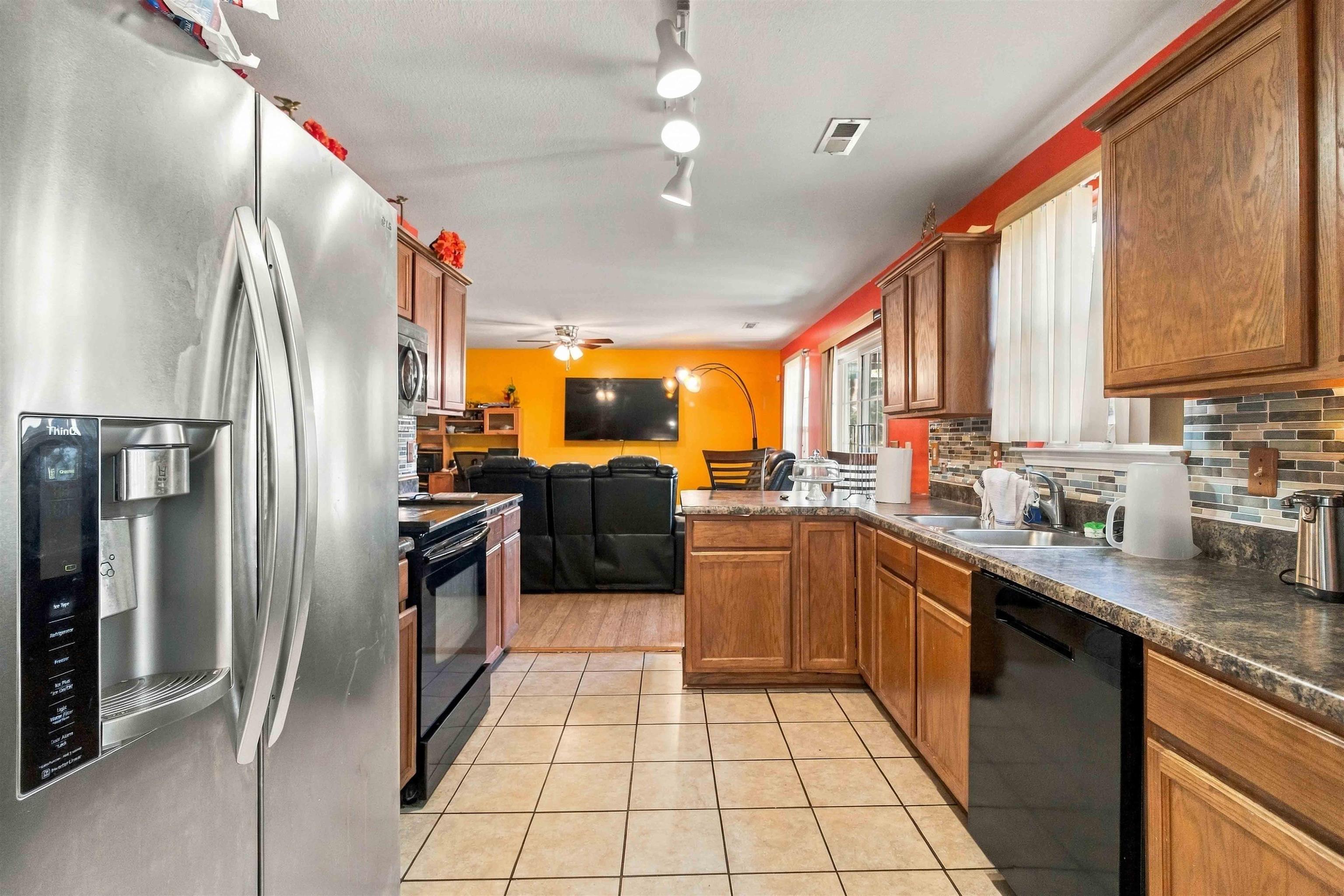 316 Carnahan Drive Property Photo 7