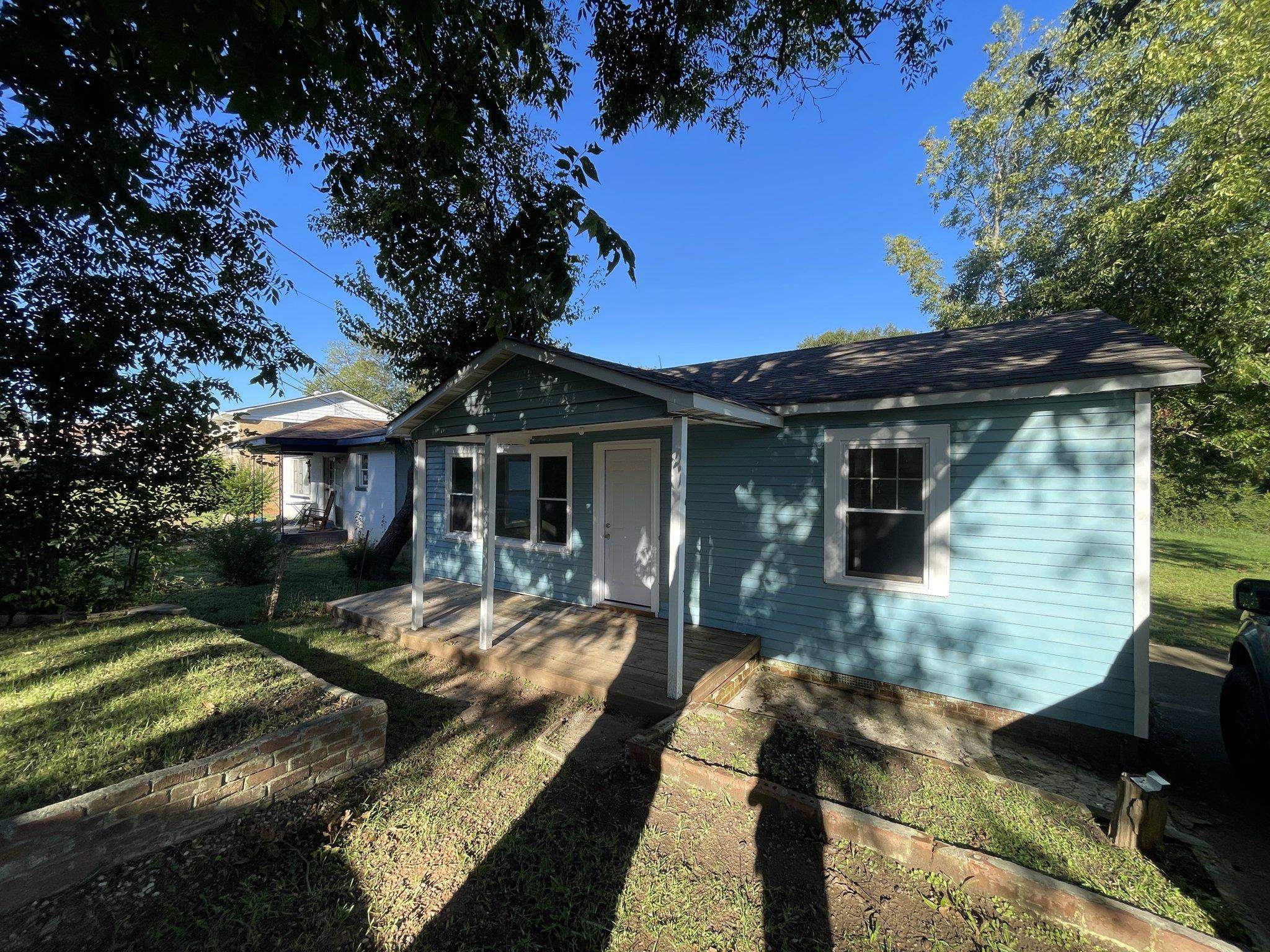111 Gaffney Avenue Property Photo 2