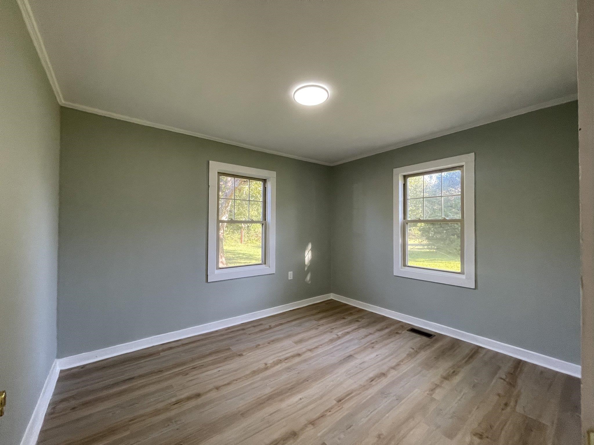 111 Gaffney Avenue Property Photo 9