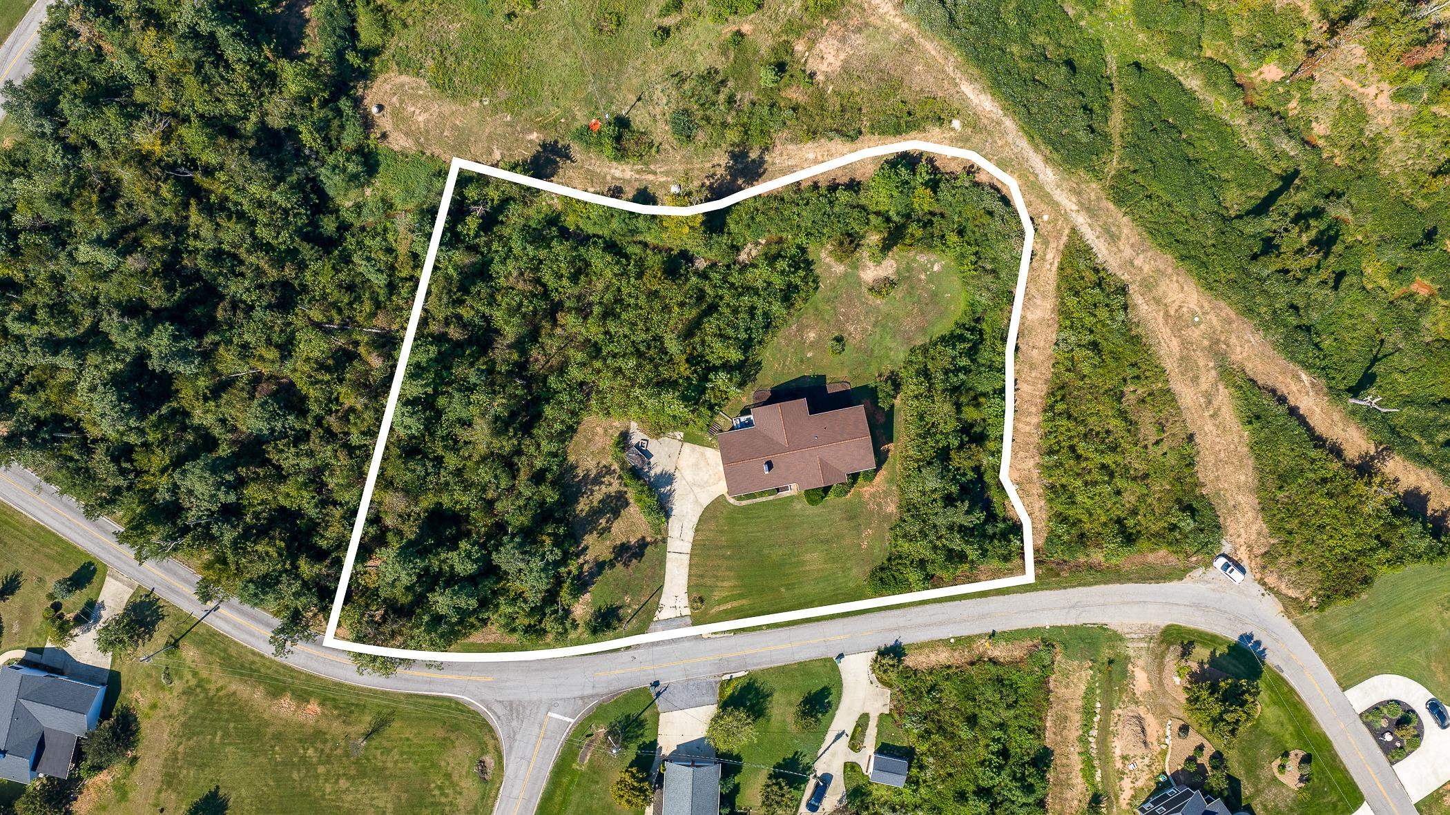 201 And Lot 7 Leila Street Property Photo 5