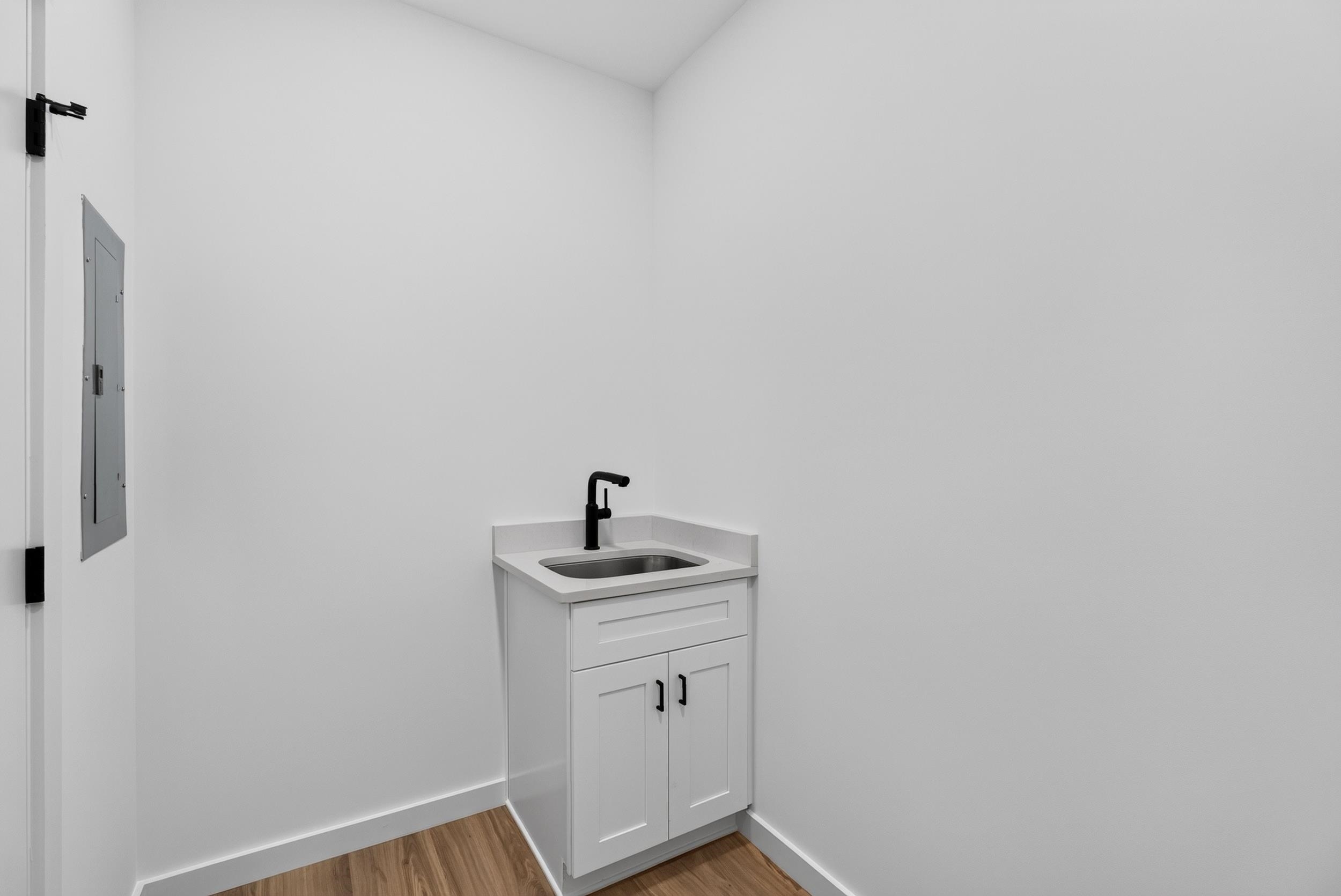 111 Liberty Drive Property Photo 25